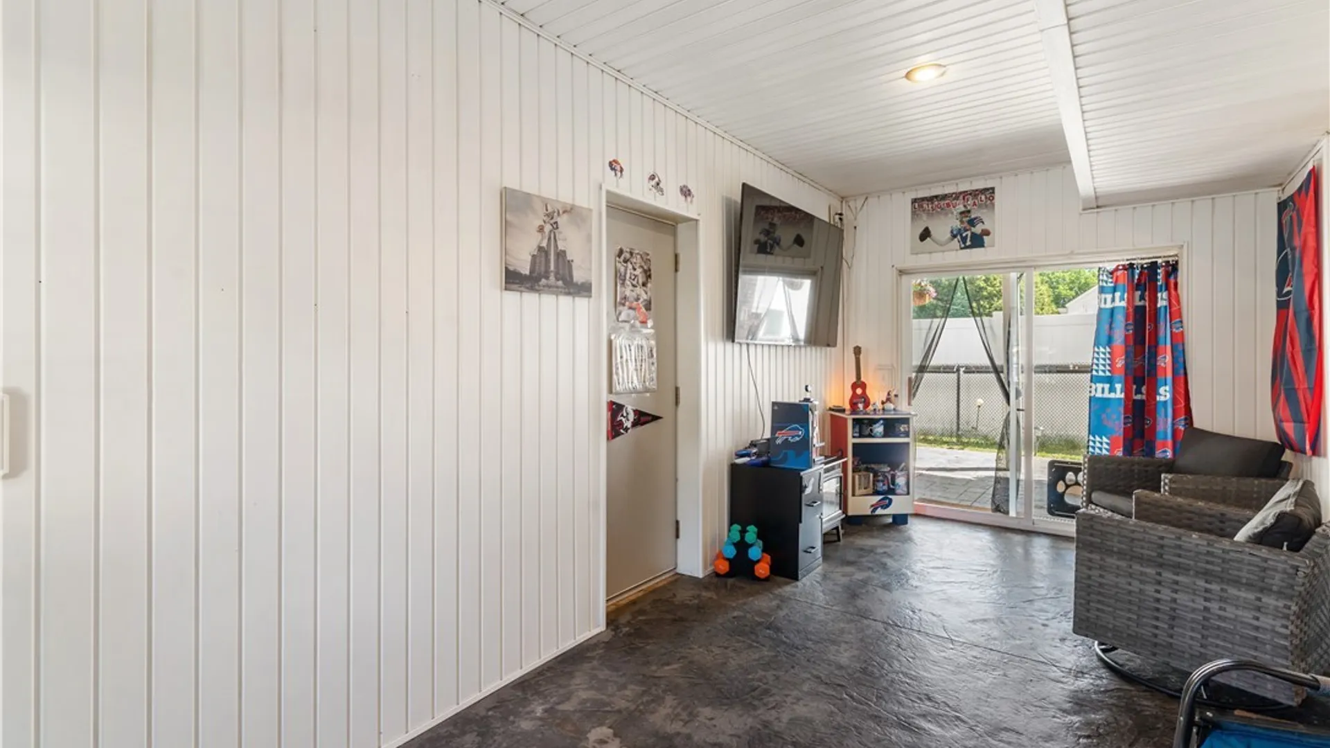Property at 117 Emerald Drive, West Seneca, NY 14224 29