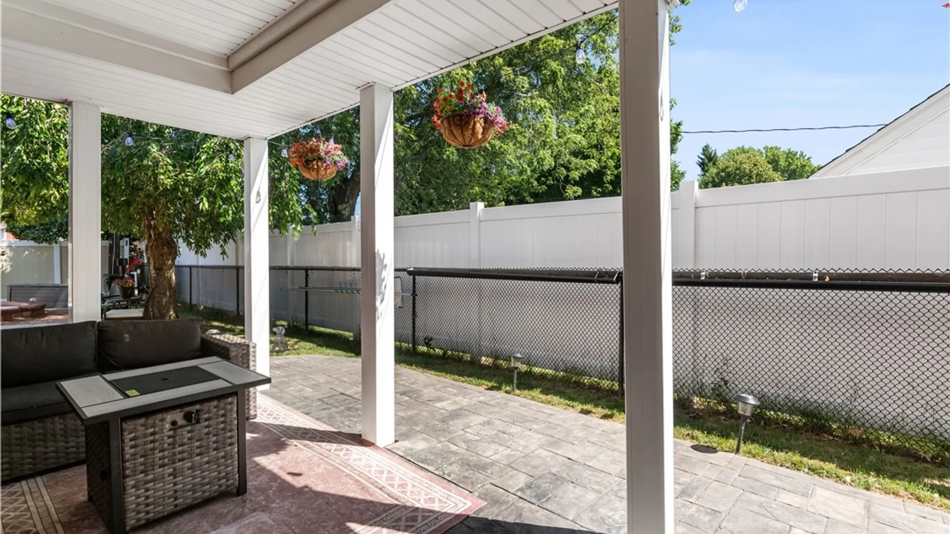 Property at 117 Emerald Drive, West Seneca, NY 14224 31