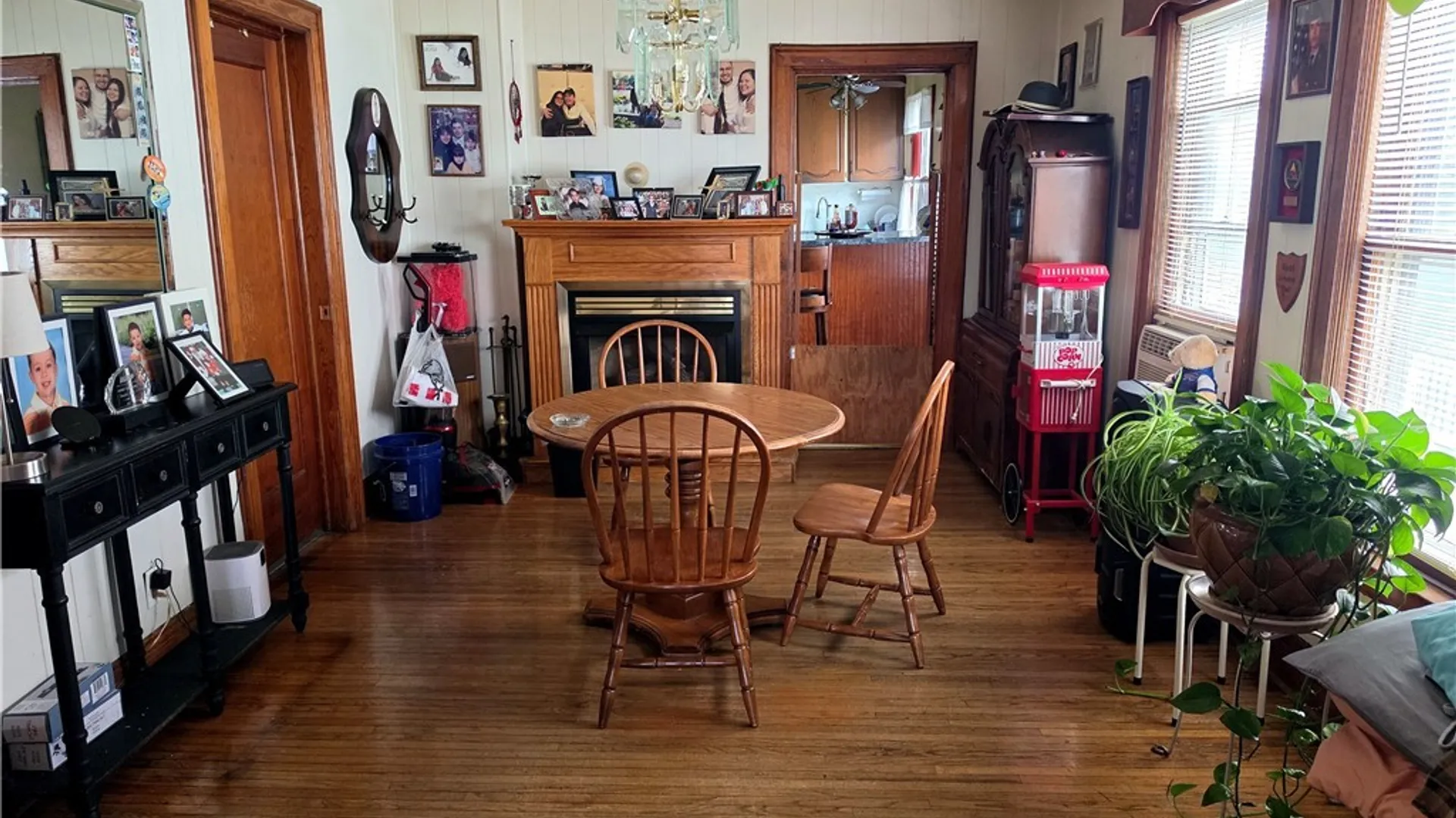 Property at 16 Sidway Street, Buffalo, NY 14210 9