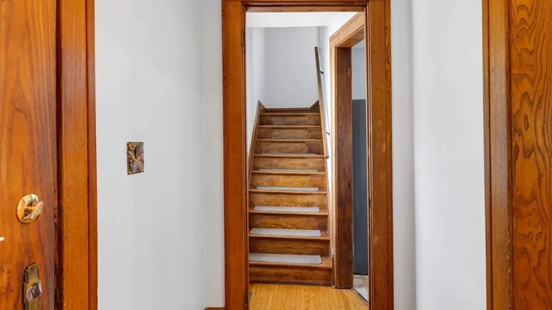 Property at 130 Dunning Avenue, Webster, NY 14580 11