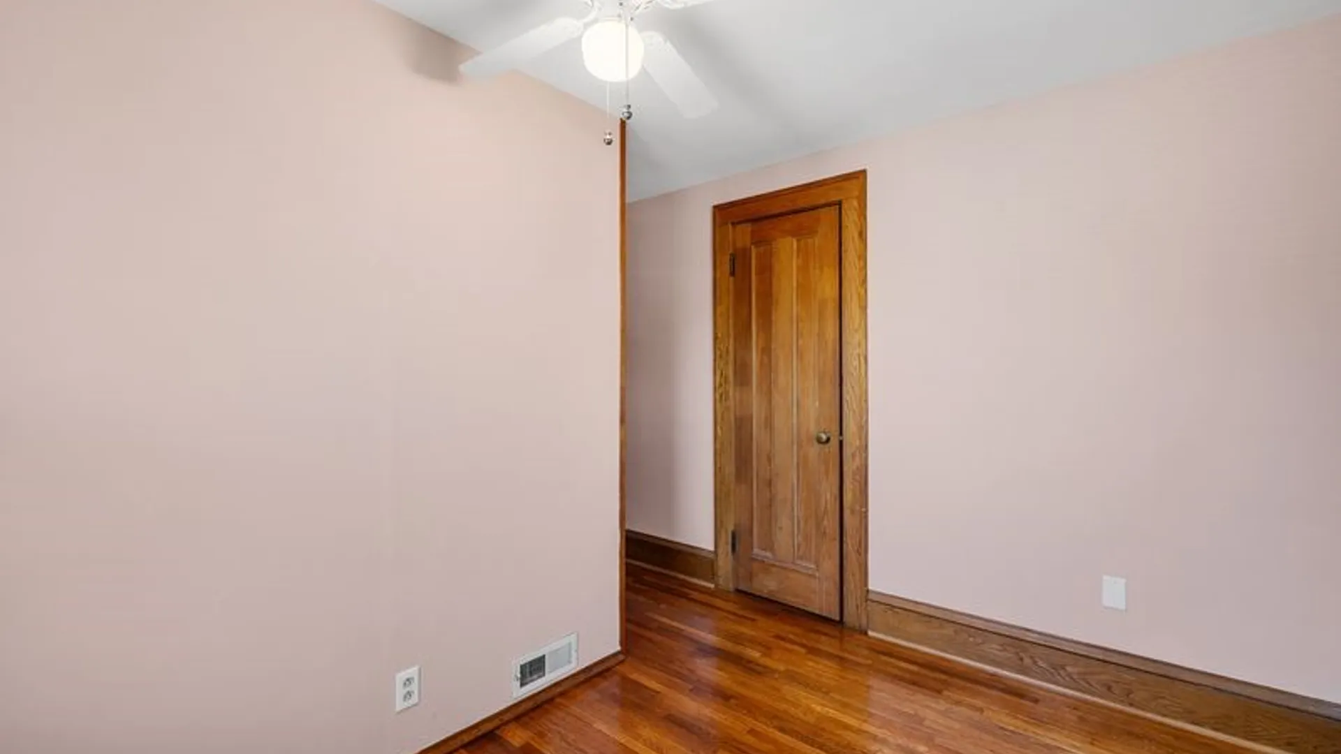 Property at 130 Dunning Avenue, Webster, NY 14580 12