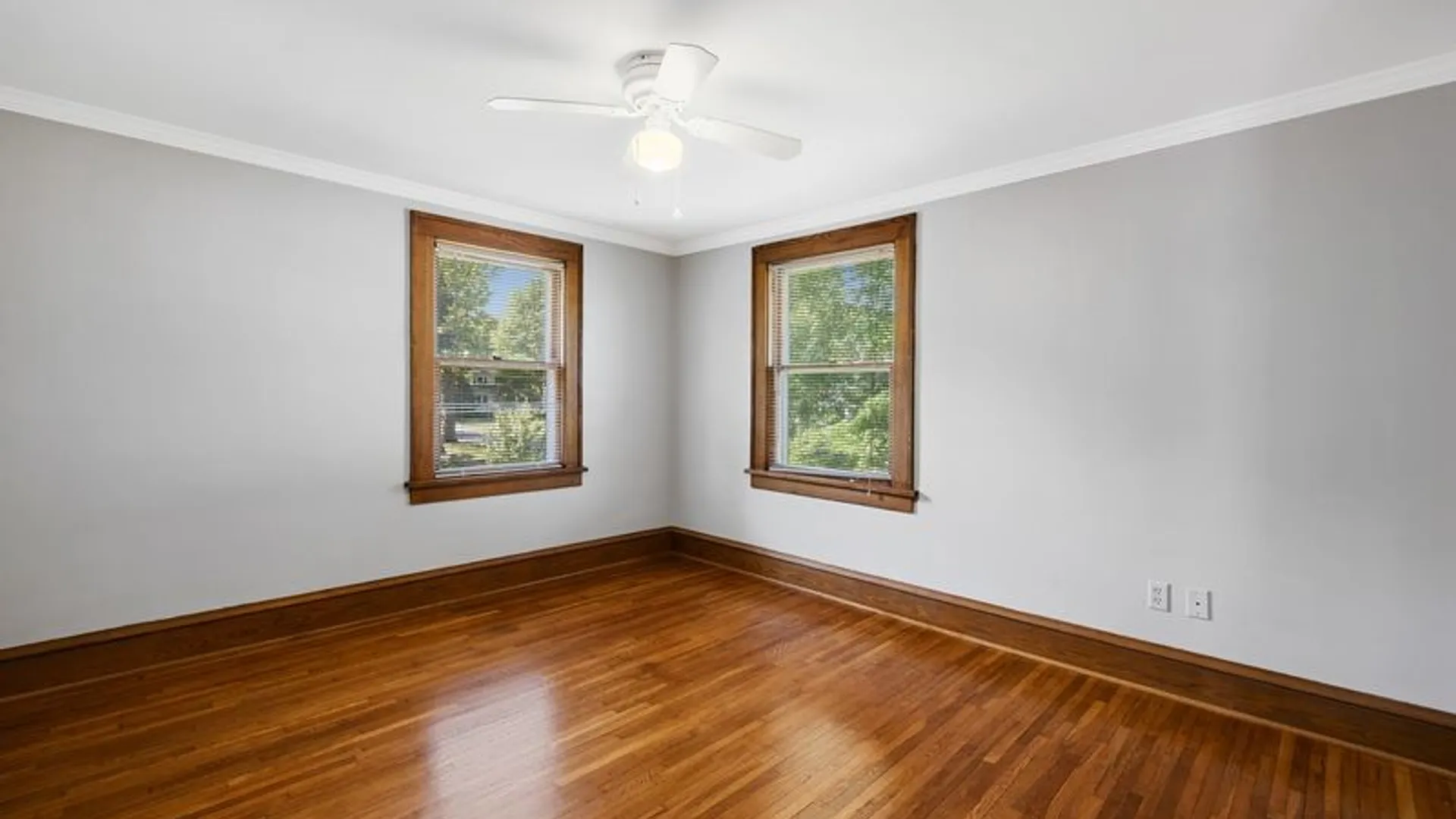 Property at 130 Dunning Avenue, Webster, NY 14580 13