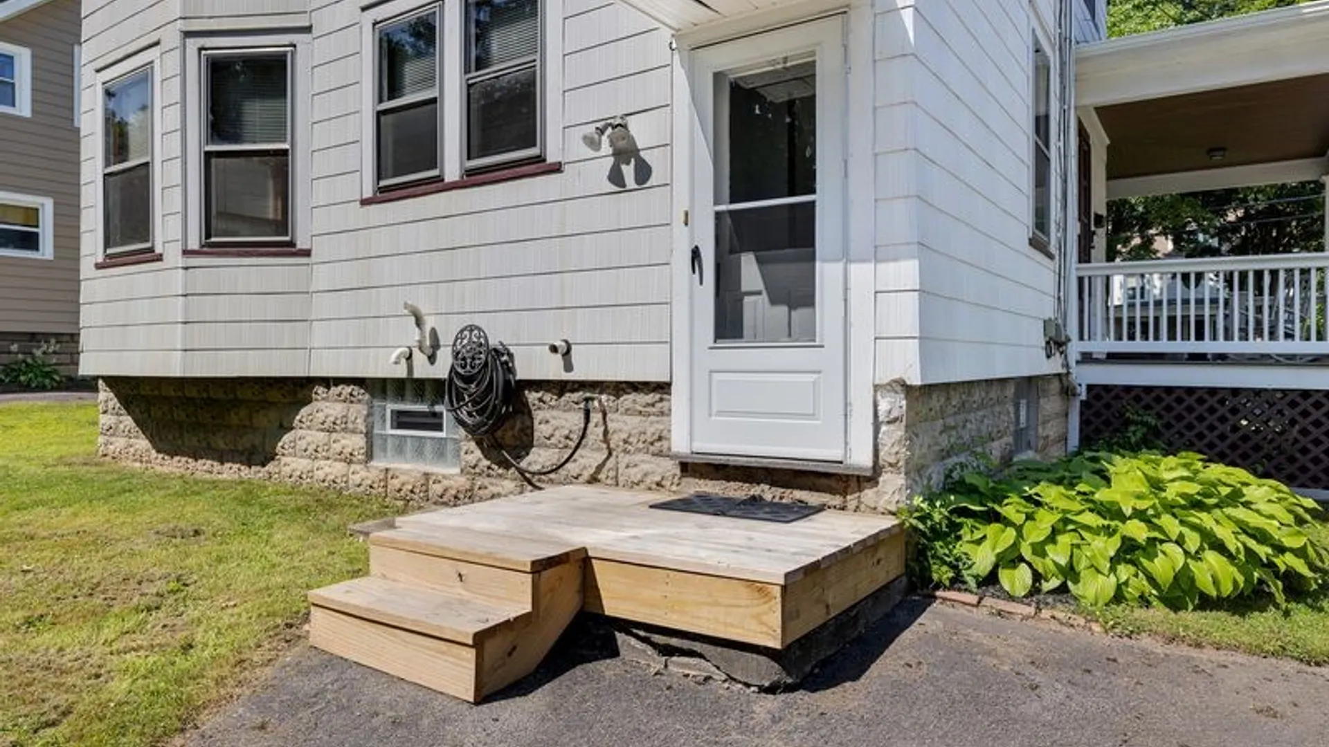 Property at 130 Dunning Avenue, Webster, NY 14580 19