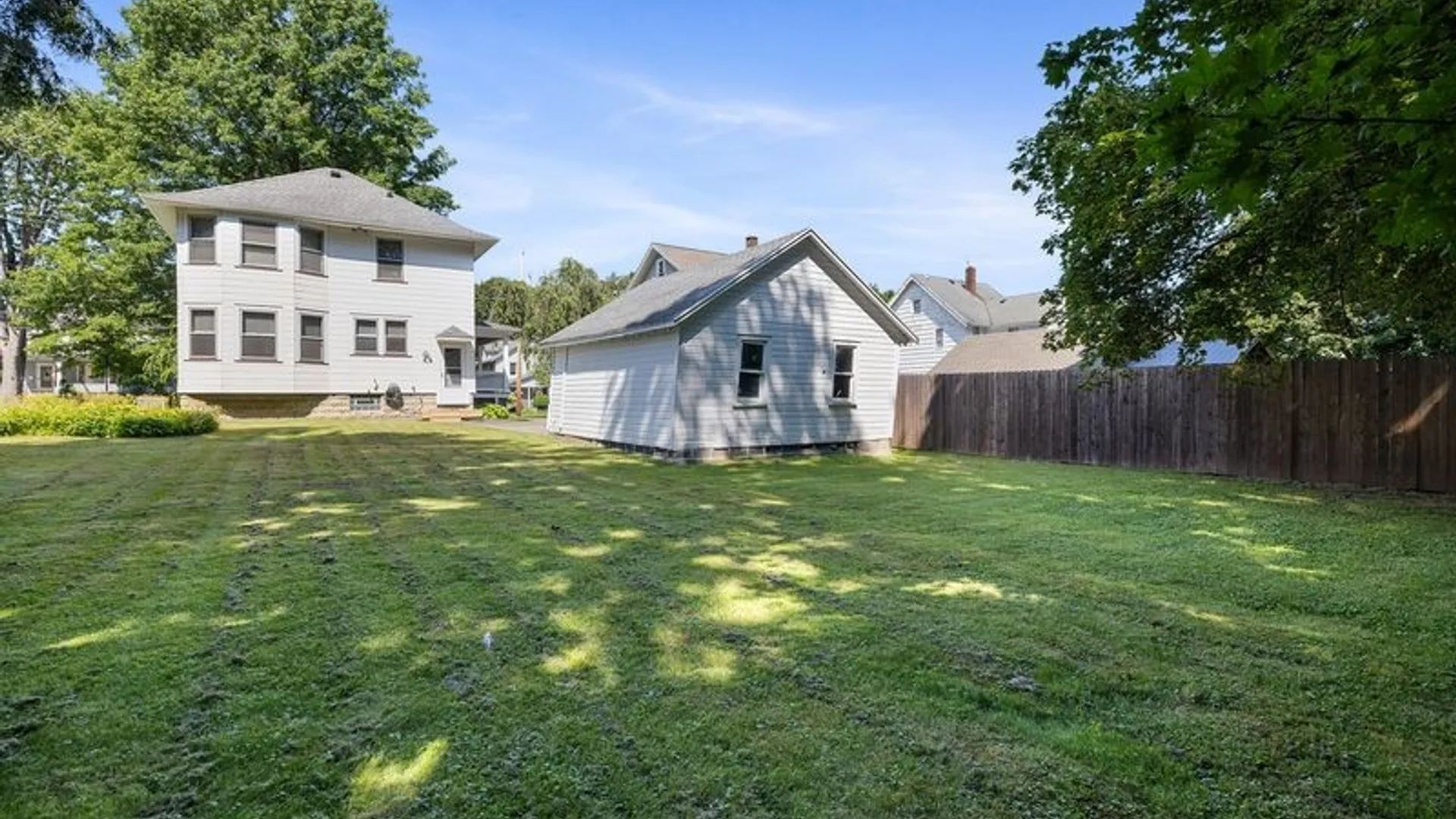 Property at 130 Dunning Avenue, Webster, NY 14580 21