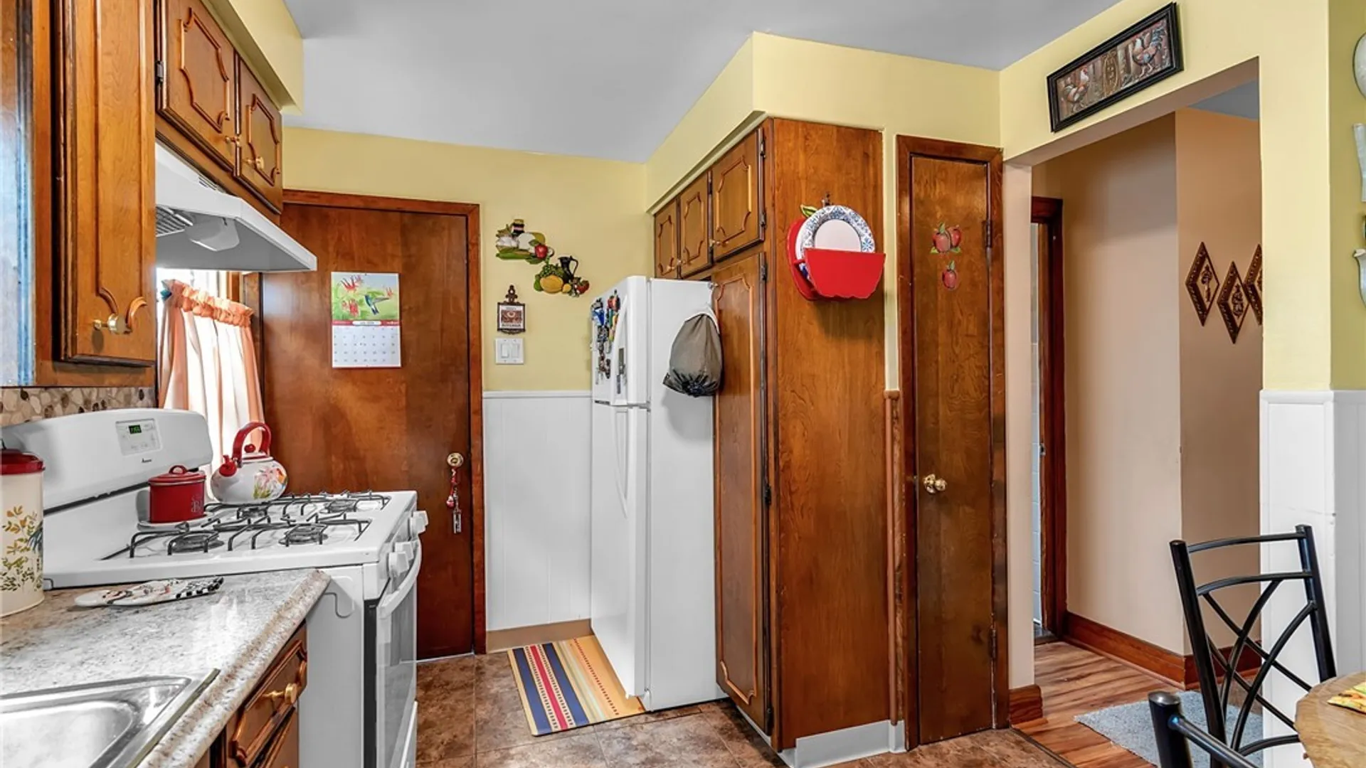 Property at 33 Ludington Street, Buffalo, NY 14206 12