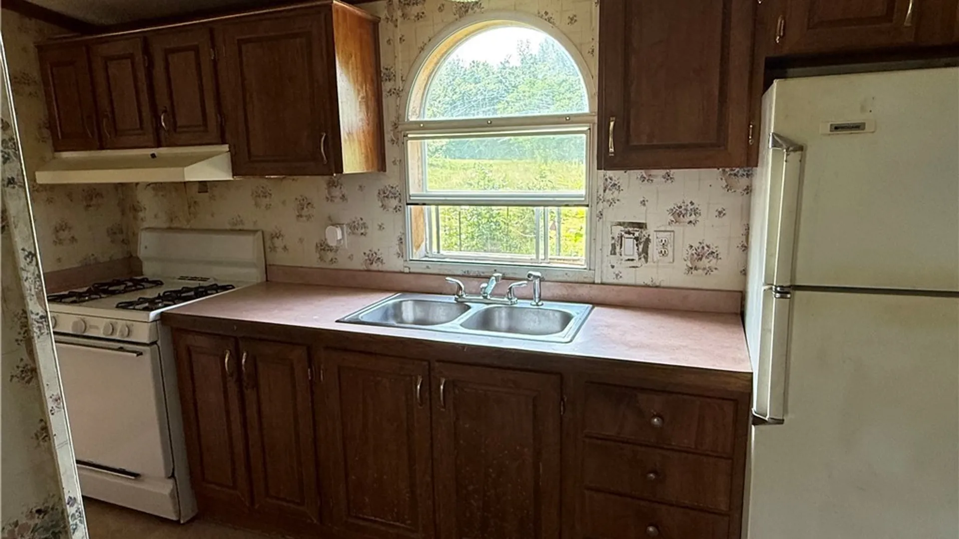 Property at 8935 Eddy Rd, Sullivan, NY 13037 5