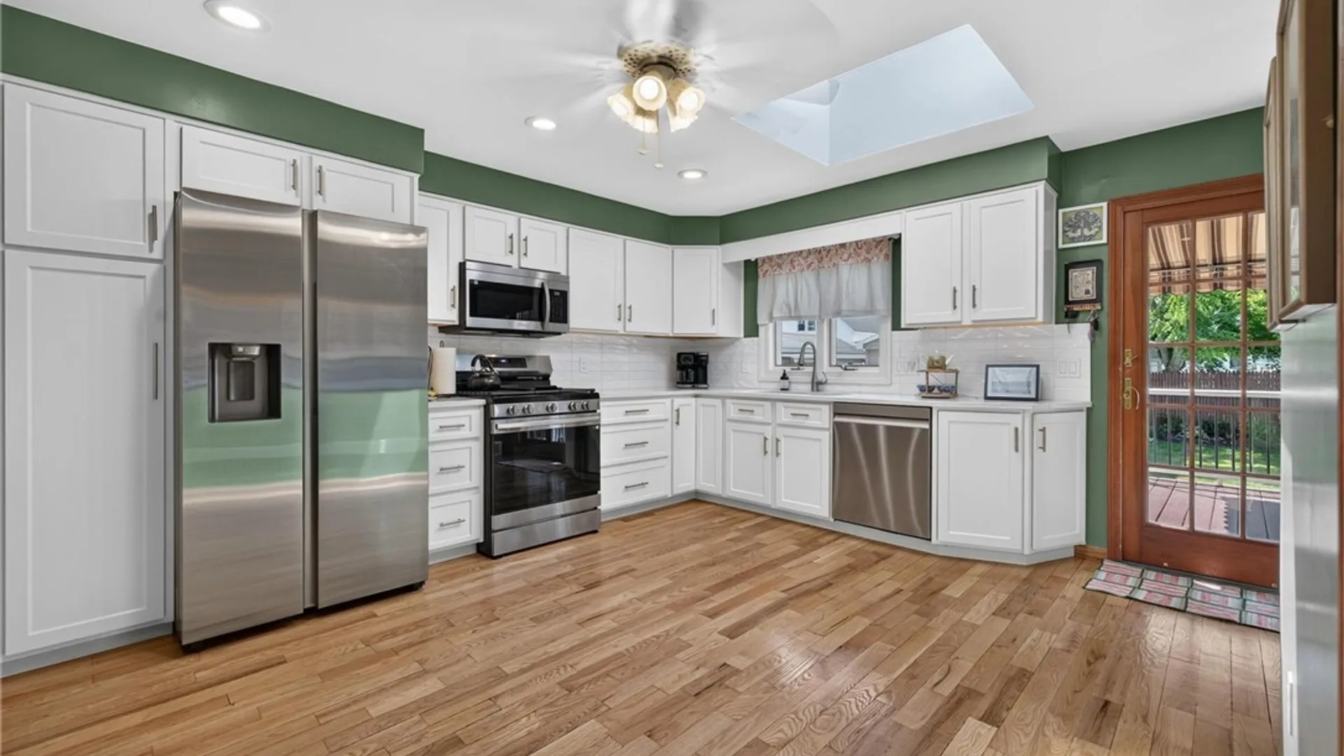 Property at 109 Whitehall Avenue, Buffalo, NY 14220 10