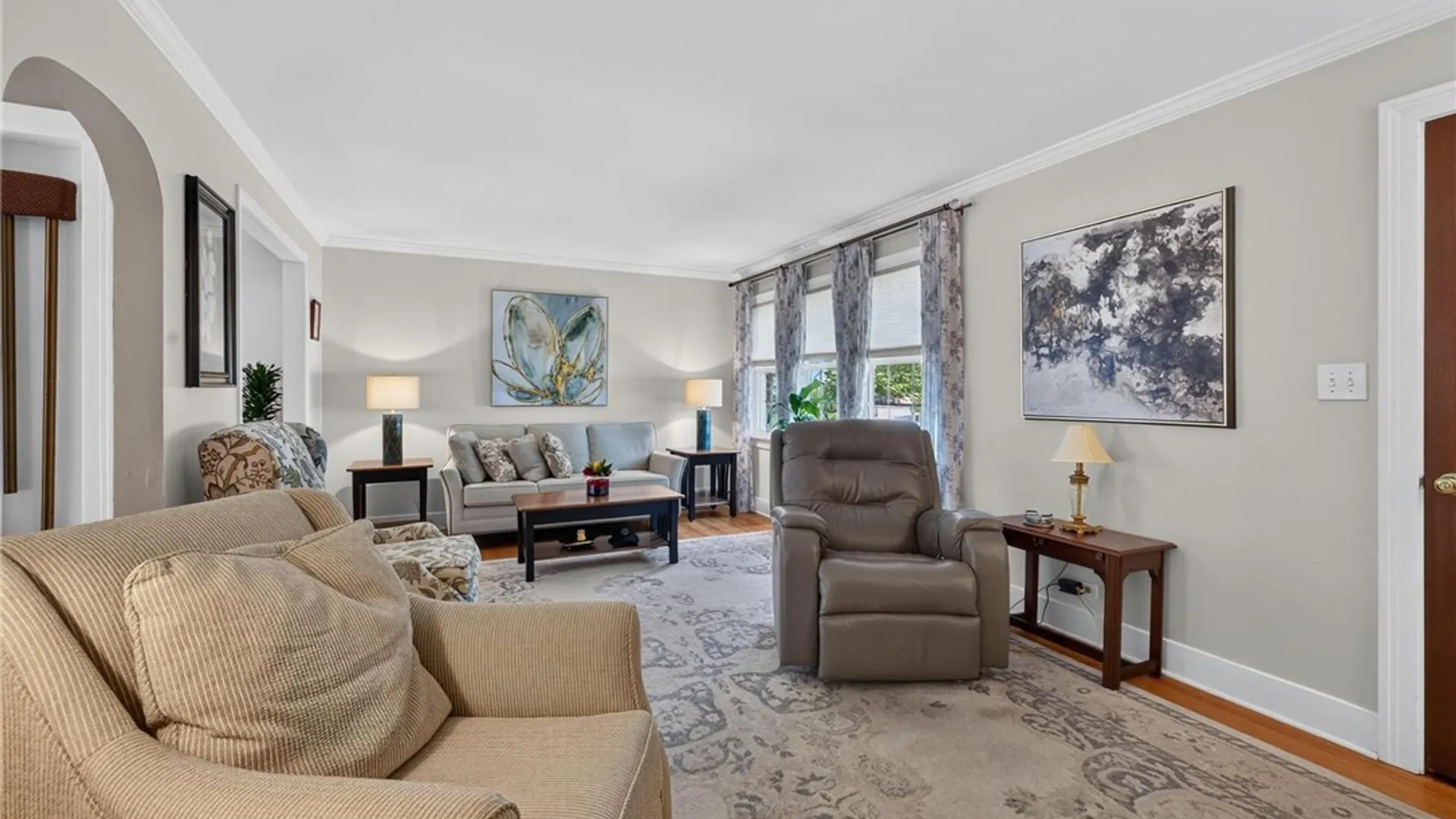 Property at 109 Whitehall Avenue, Buffalo, NY 14220 19