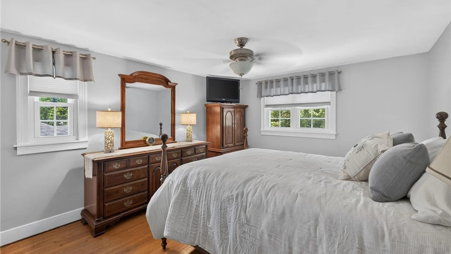 Property at 109 Whitehall Avenue, Buffalo, NY 14220 26