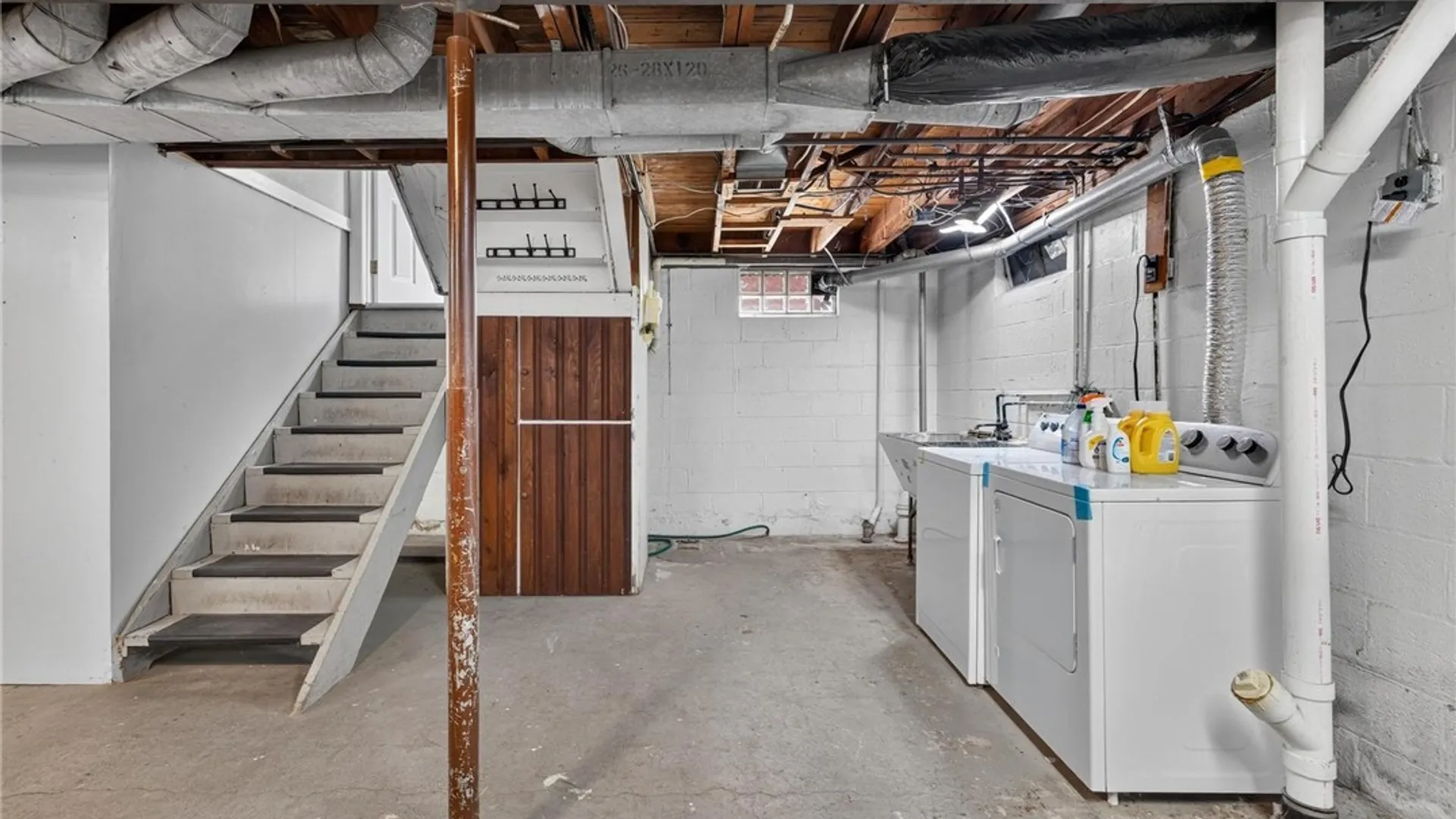 Property at 109 Whitehall Avenue, Buffalo, NY 14220 37