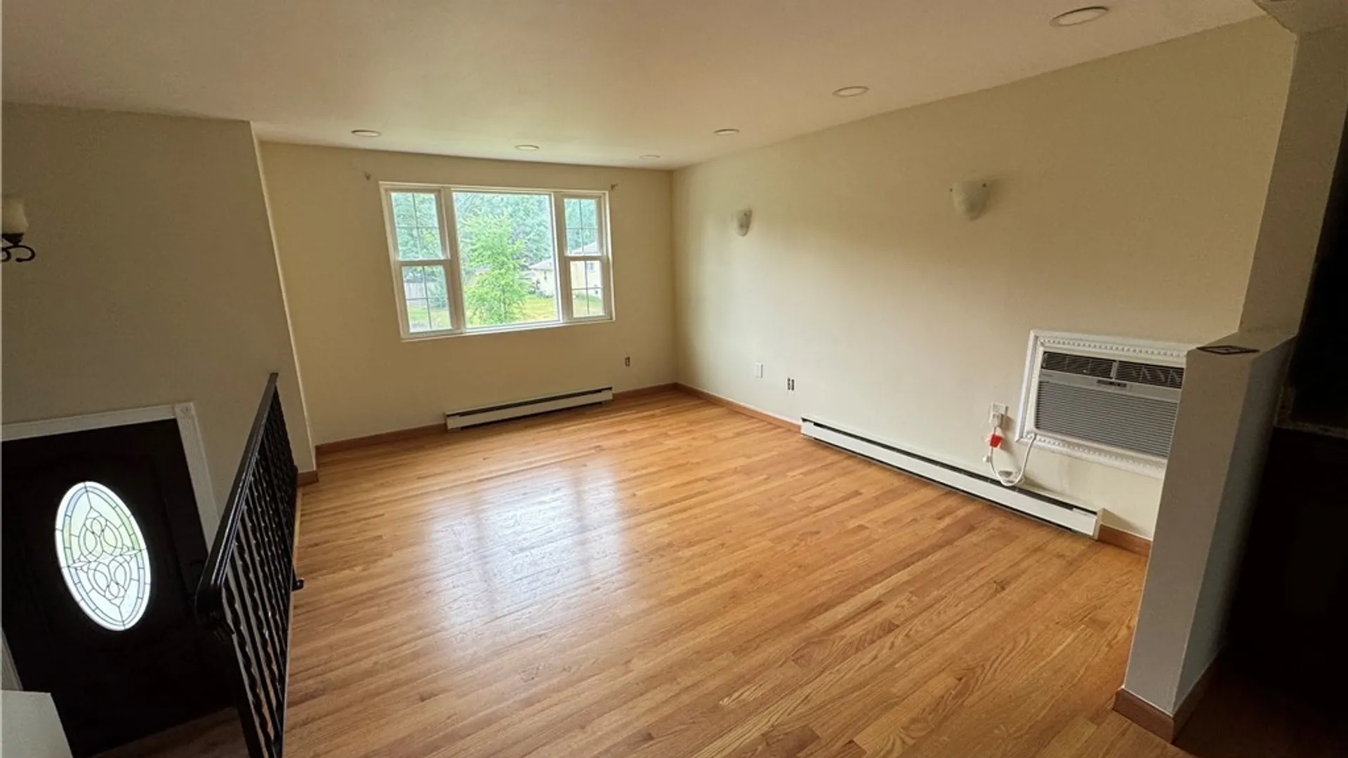 Property at 4748 Haverton Lane, Clay, NY 13090 7