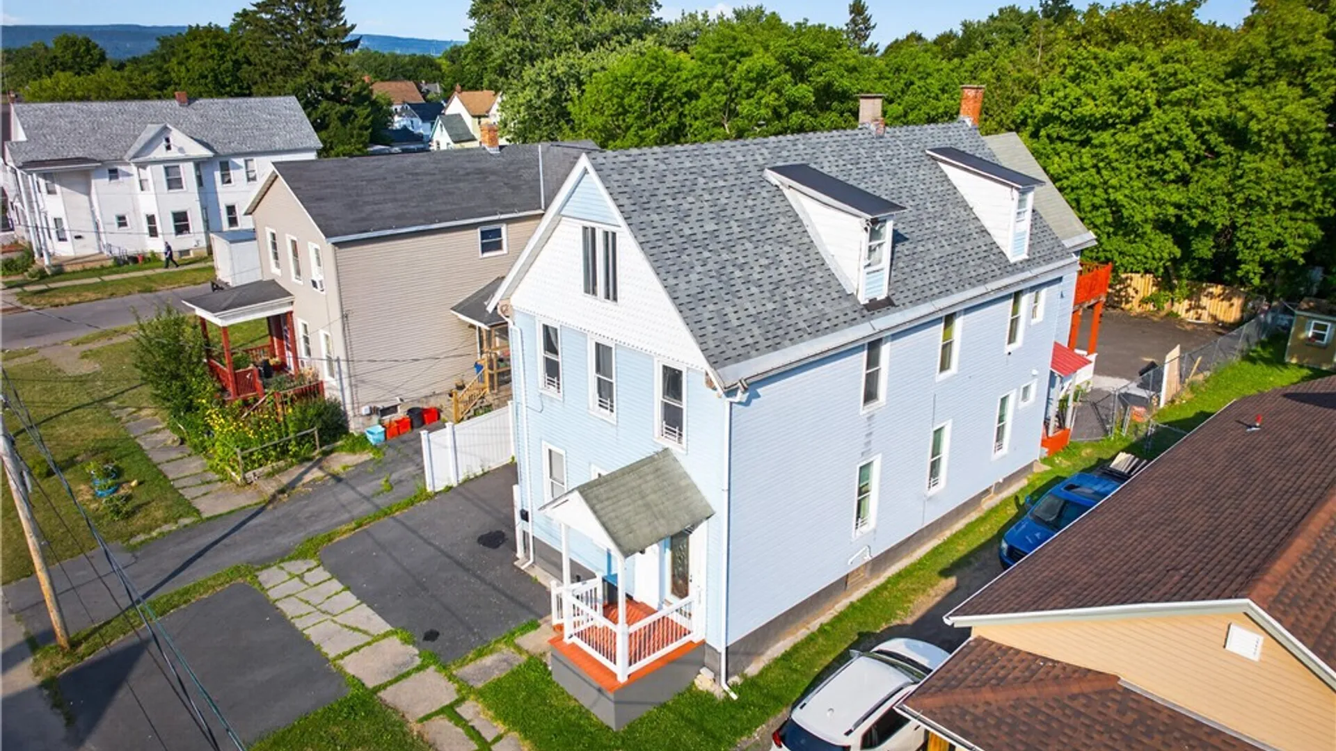 Property at 1305 Brinckerhoff Avenue, Utica, NY 13501 4