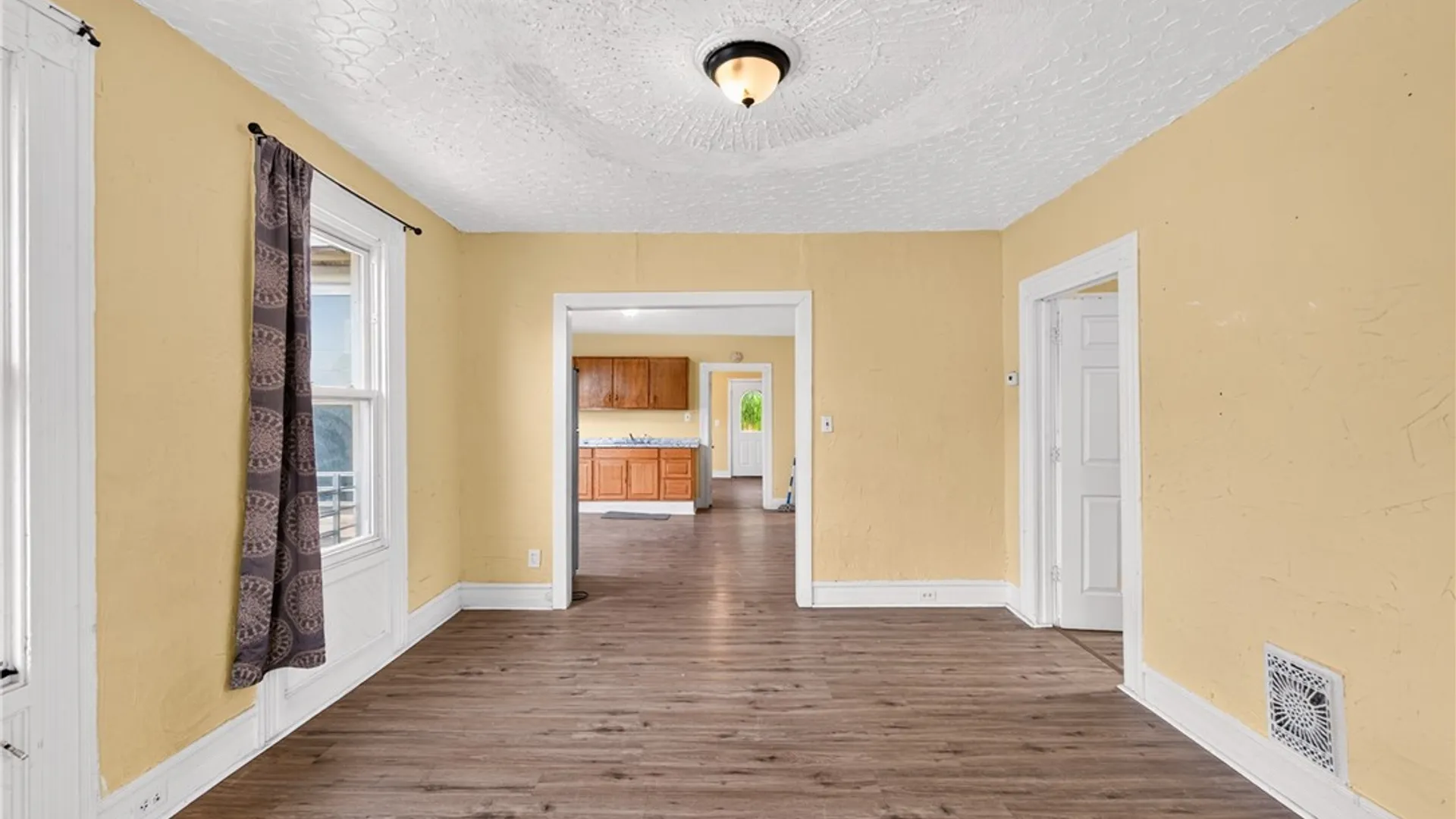 Property at 1305 Brinckerhoff Avenue, Utica, NY 13501 15