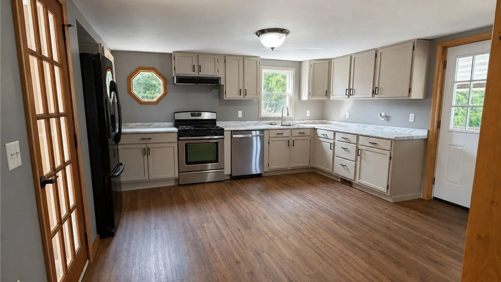 Property at 5519 Kathan Rd, Cicero, NY 13029 6