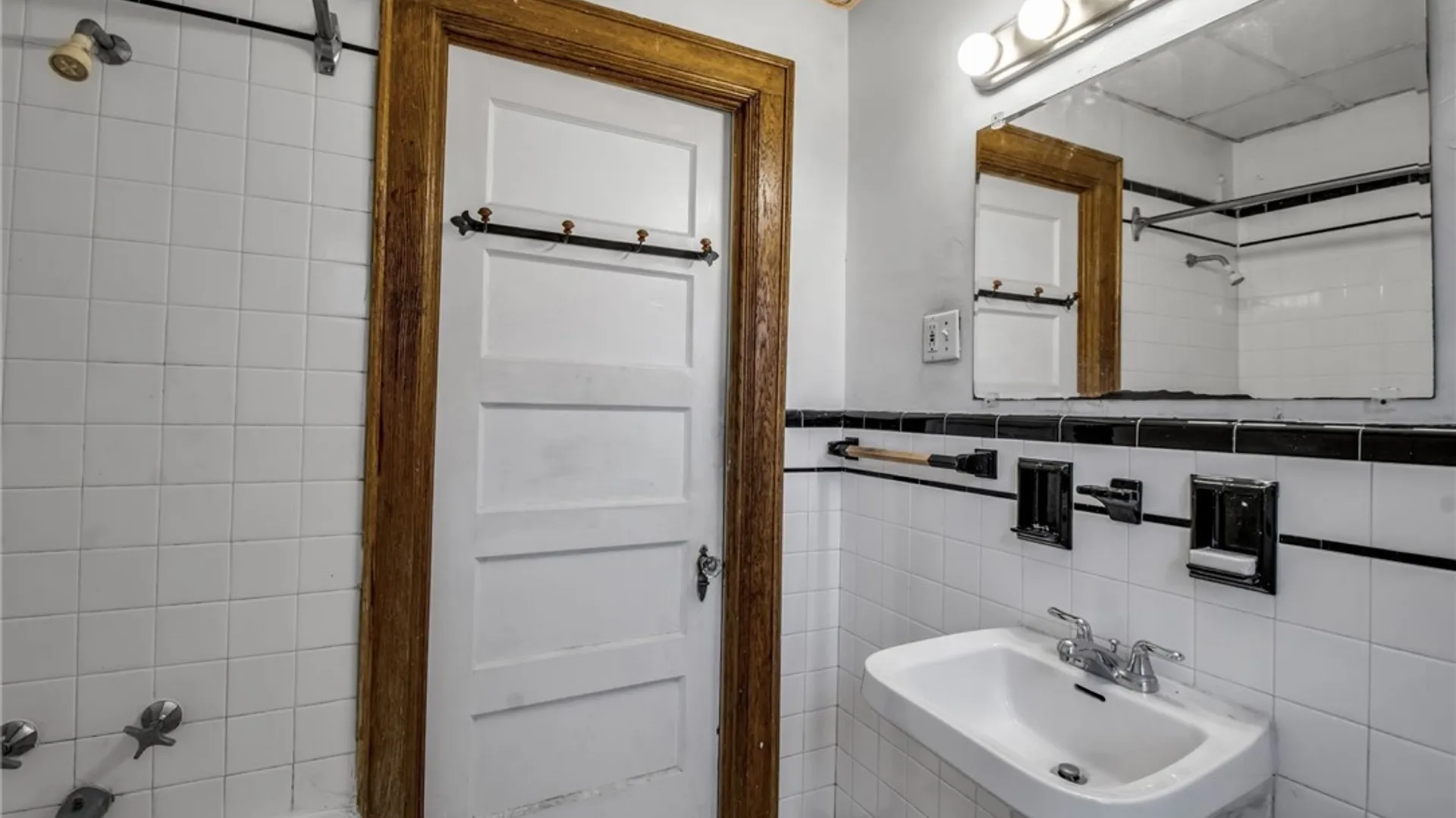 Property at 83 Lancaster Avenue, Buffalo, NY 14222 15