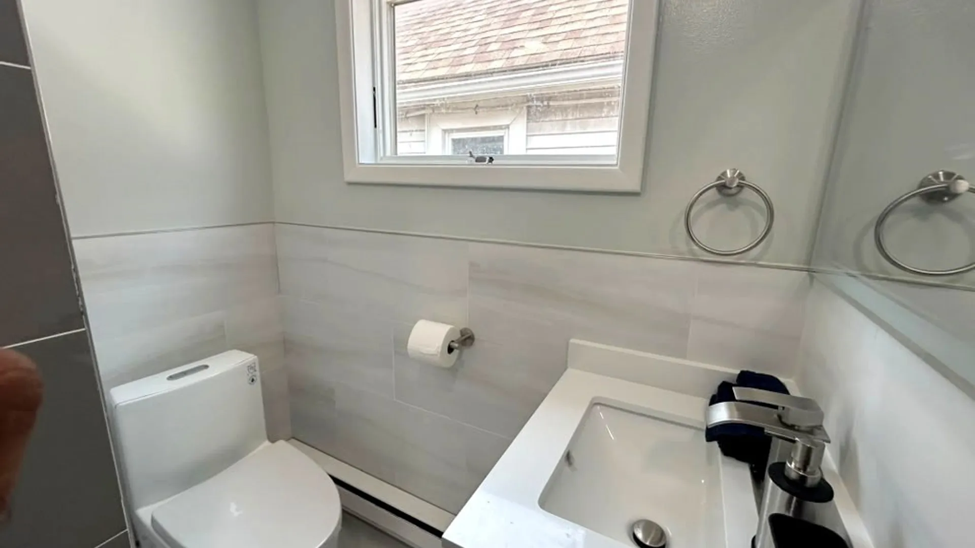 Property at 24 Euclid Avenue, Cheektowaga, NY 14211 32
