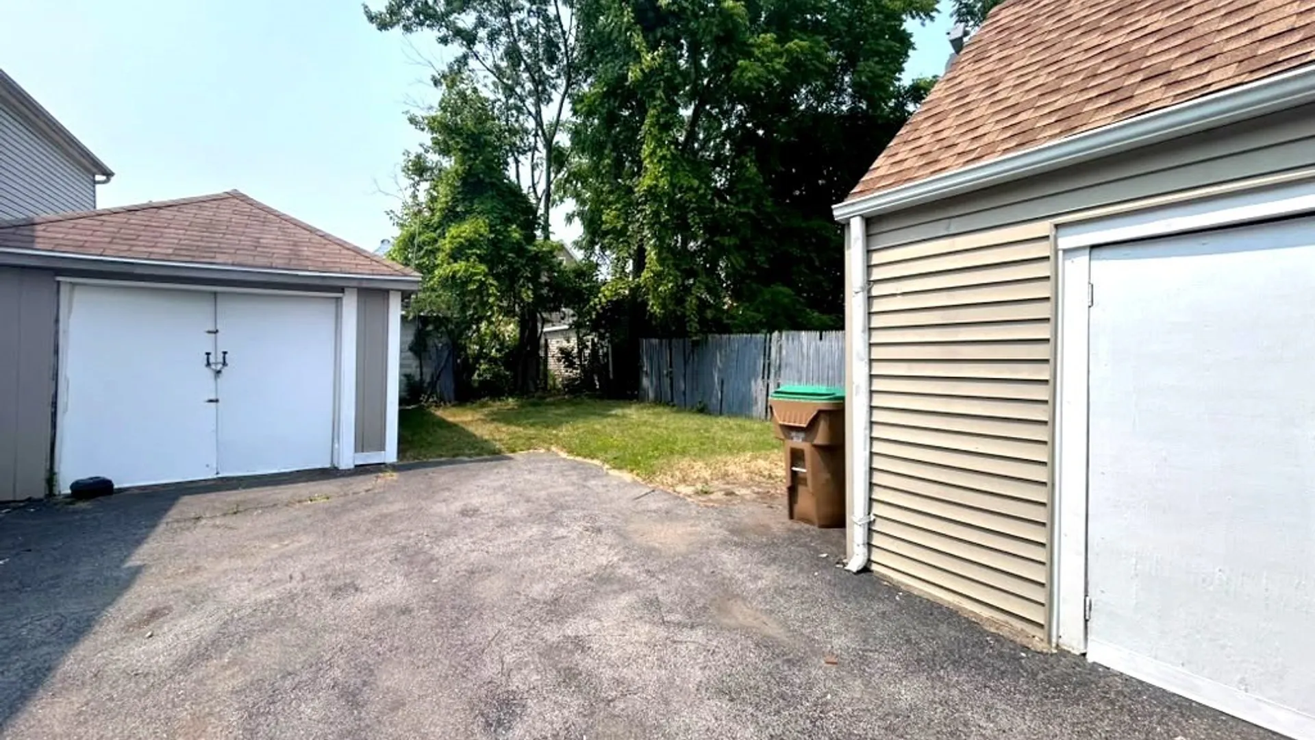 Property at 24 Euclid Avenue, Cheektowaga, NY 14211 5