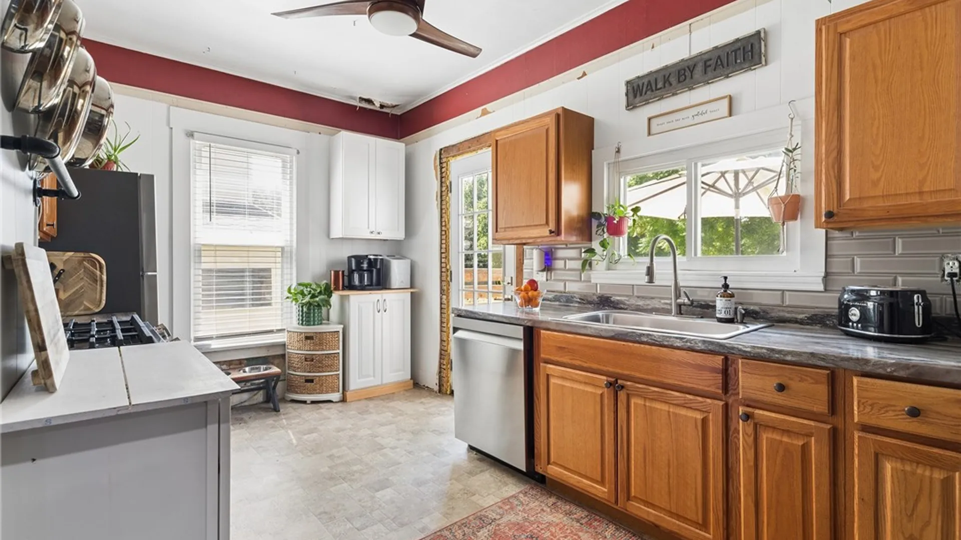Property at 16 E Faville Avenue, Manheim, NY 13329 9