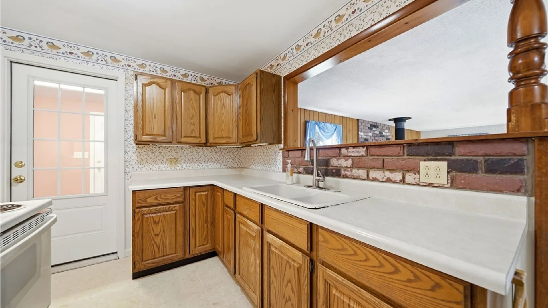 Property at 2967 Schoolview Road, Eden, NY 14057 3