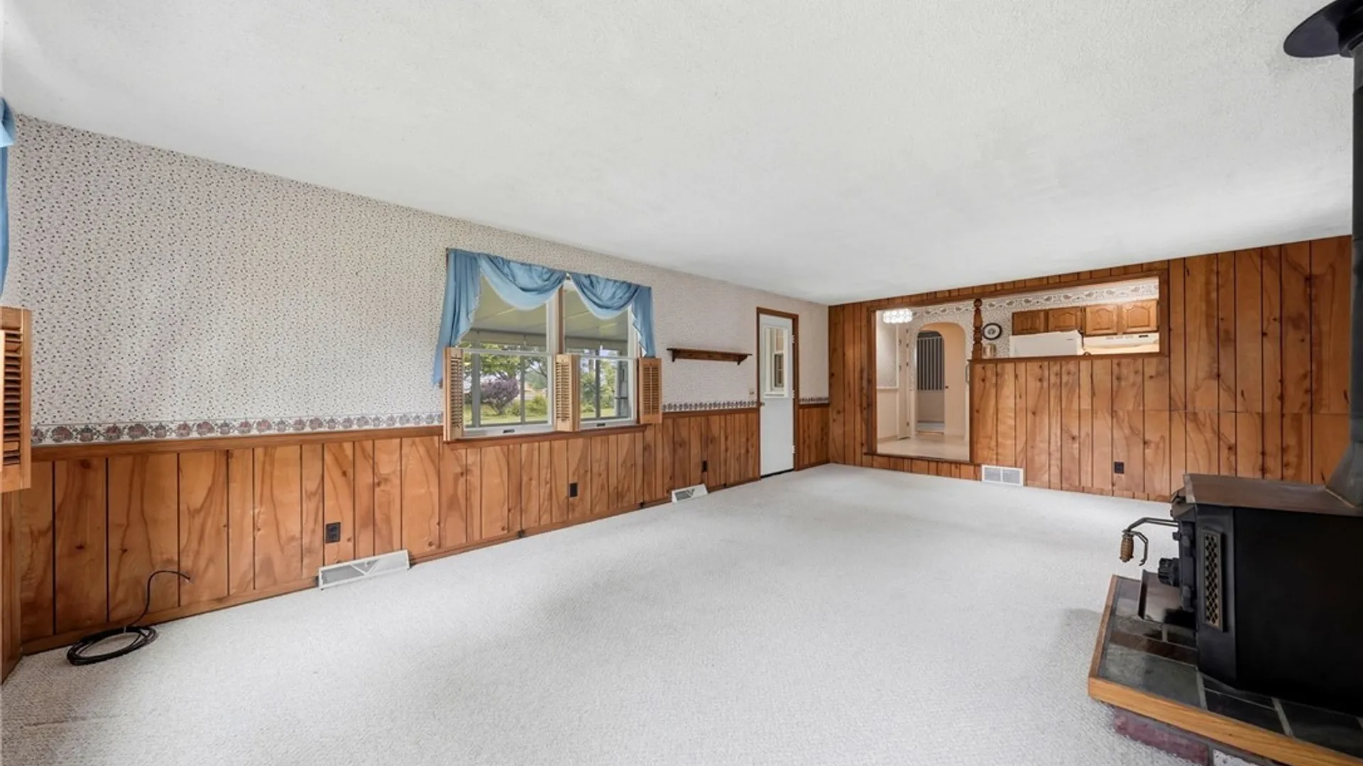 Property at 2967 Schoolview Road, Eden, NY 14057 9