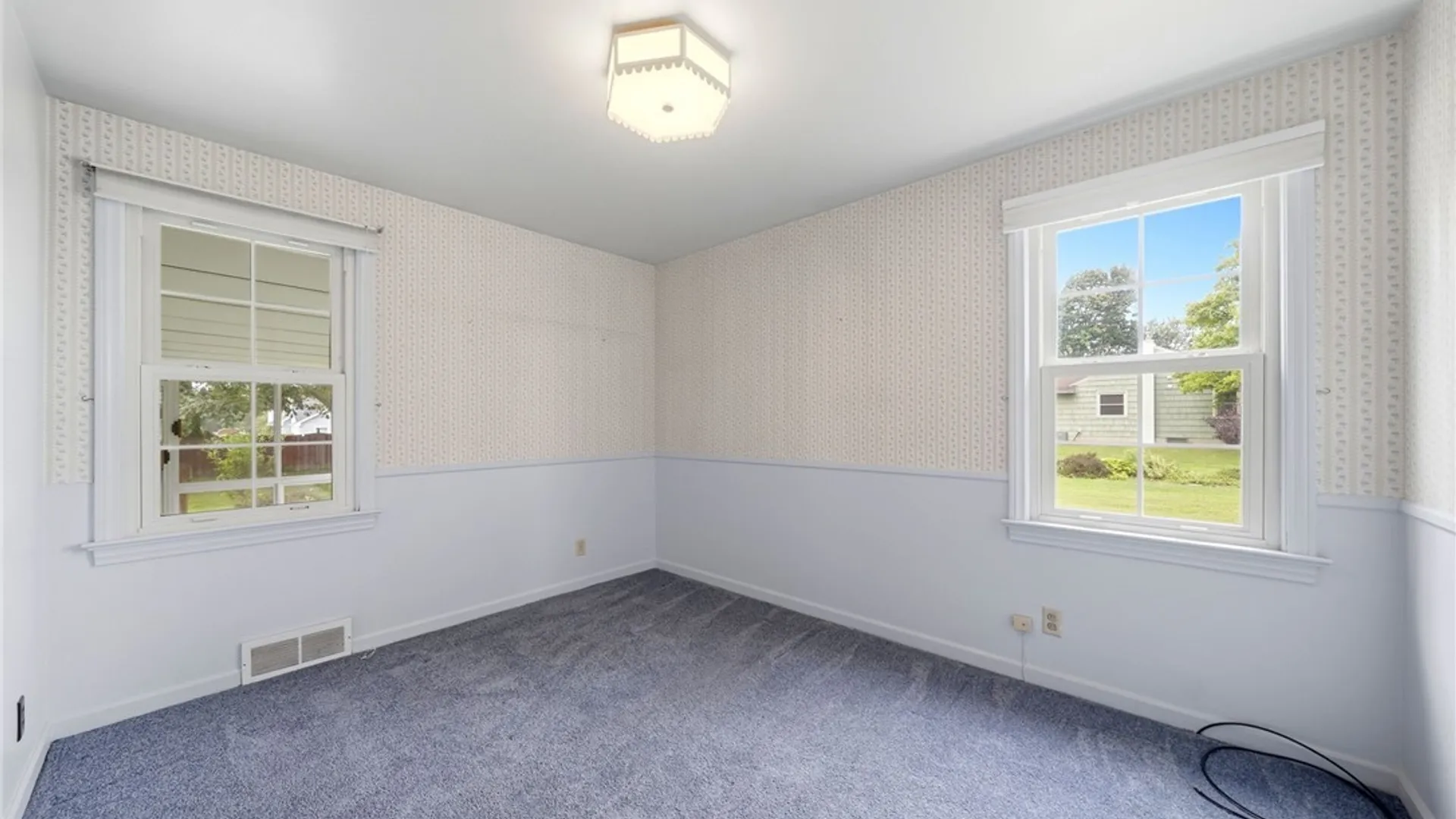 Property at 2967 Schoolview Road, Eden, NY 14057 16