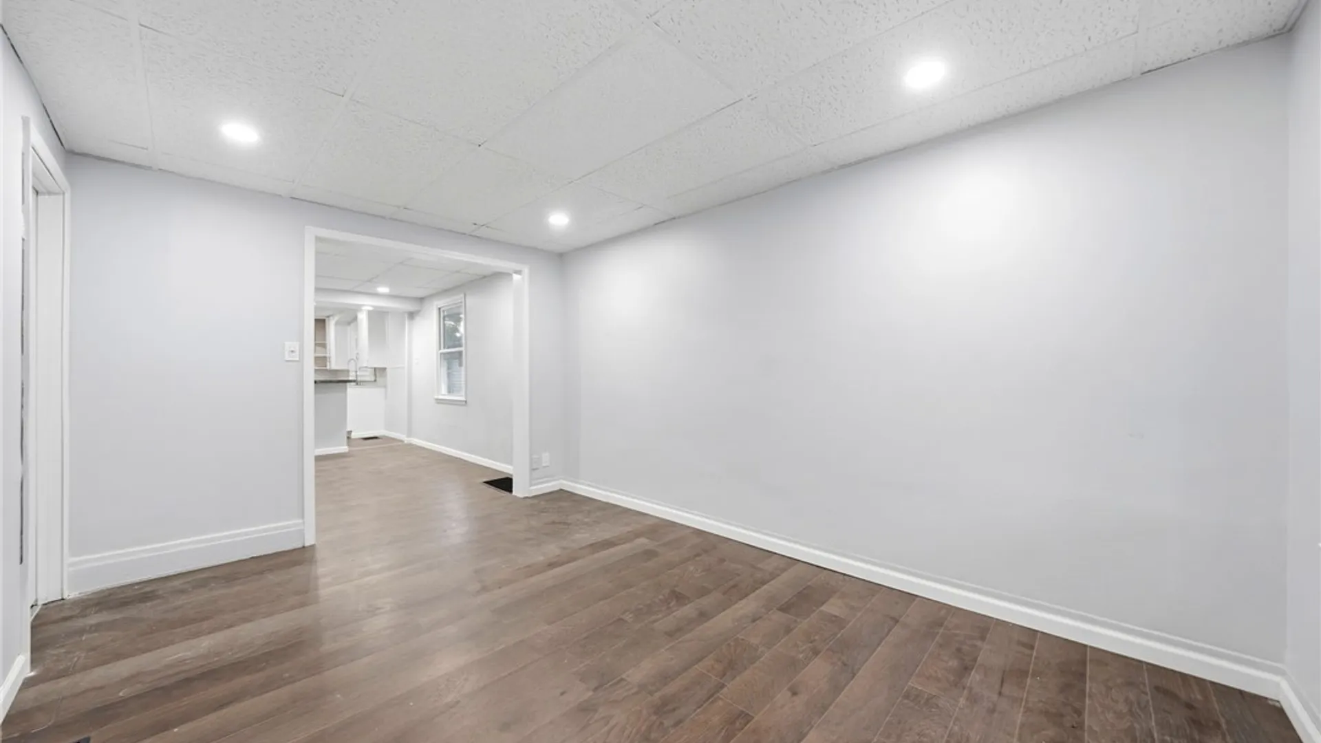Property at 49 Progressive Avenue, Buffalo, NY 14207 6