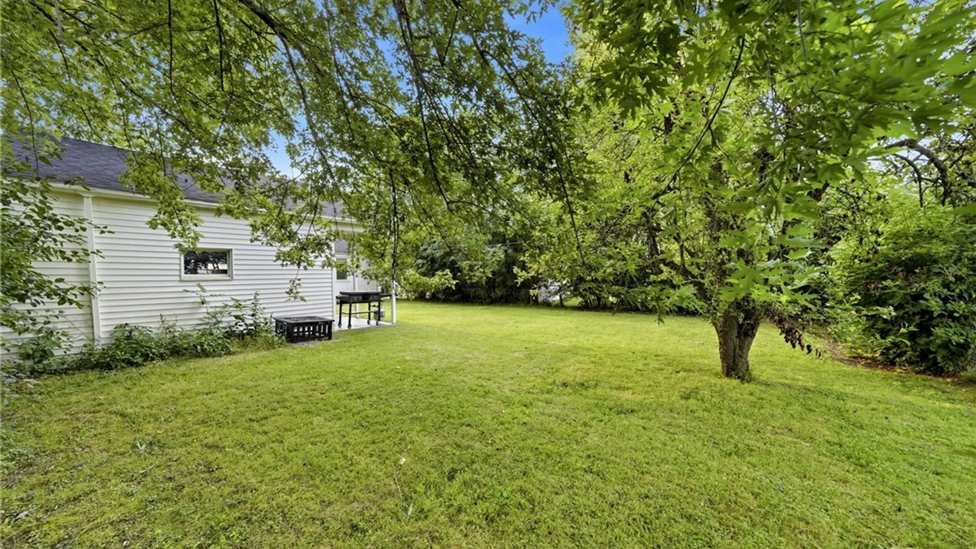 Property at 1602 Parker Boulevard, Tonawanda, NY 14150 34