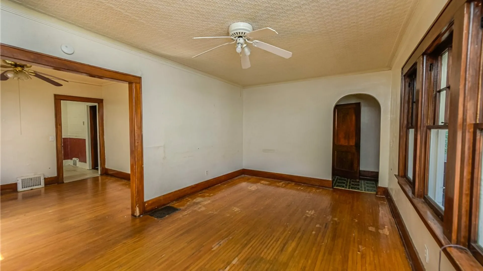 Property at 35 Midvale, Rochester, NY 14619 17