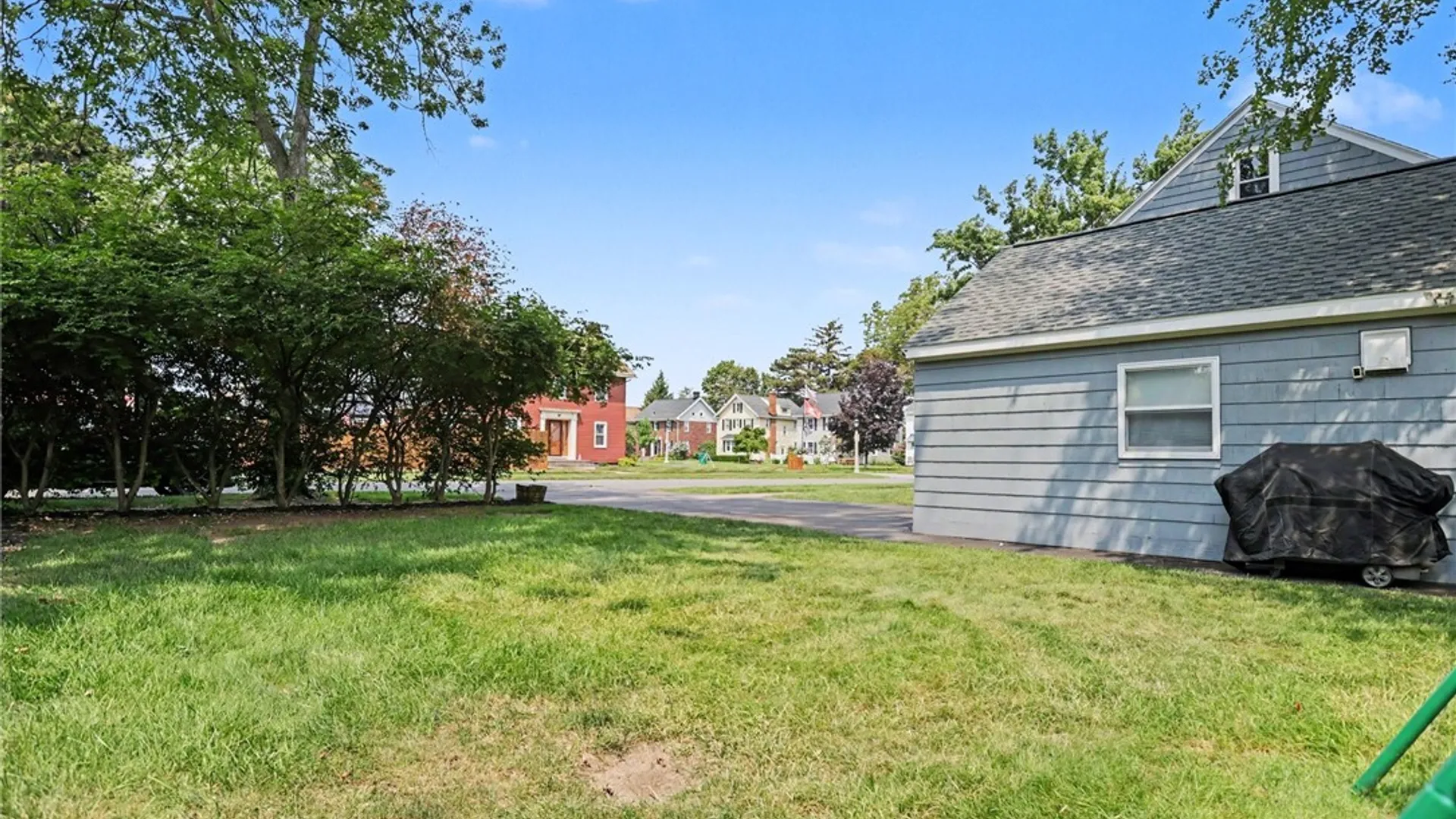 Property at 123 Hoover Rd Road, Irondequoit, NY 14617 7