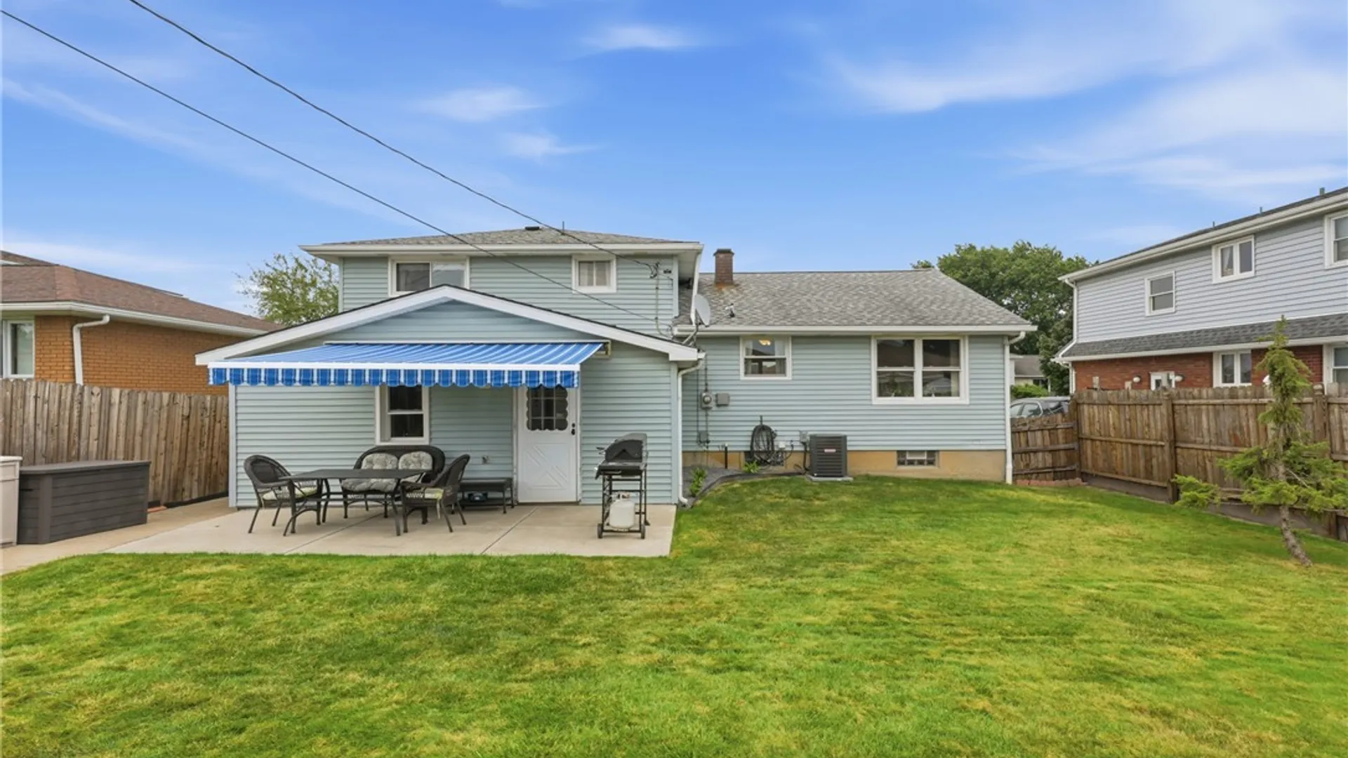 Property at 29 Rosemead Lane, Cheektowaga, NY 14227 33