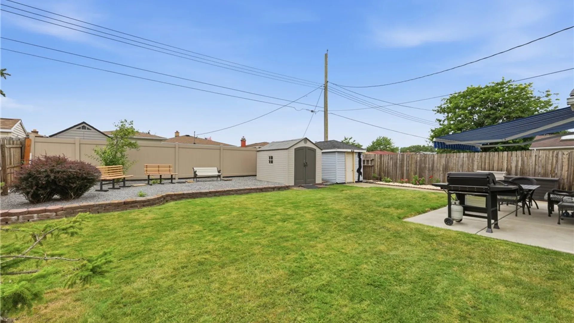 Property at 29 Rosemead Lane, Cheektowaga, NY 14227 35