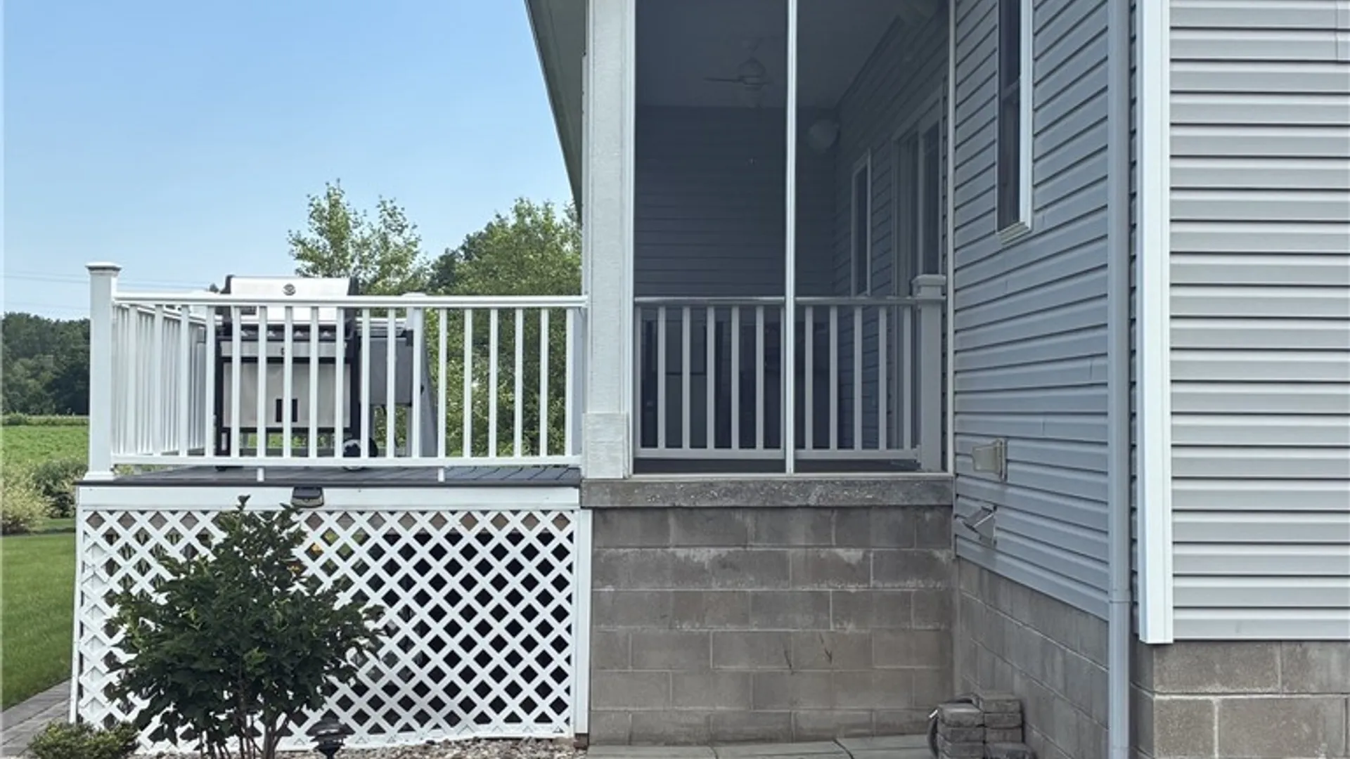 Property at 12 Ivydale Place, Ogden, NY 14559 4