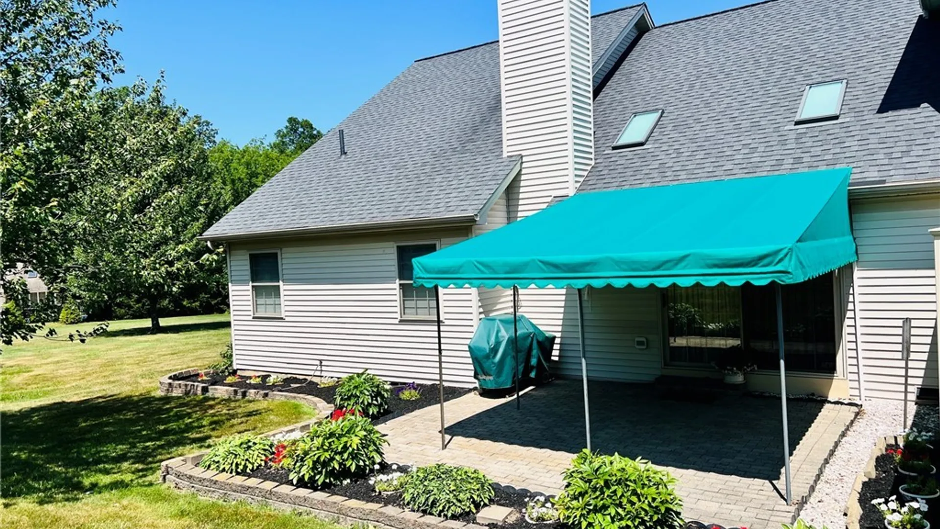 Property at 3011 Cloverbank Road, Hamburg, NY 14075 4
