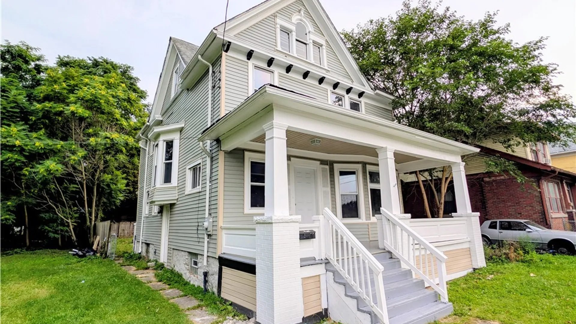Property at 1807 Niagara Avenue, Niagara Falls, NY 14305 5