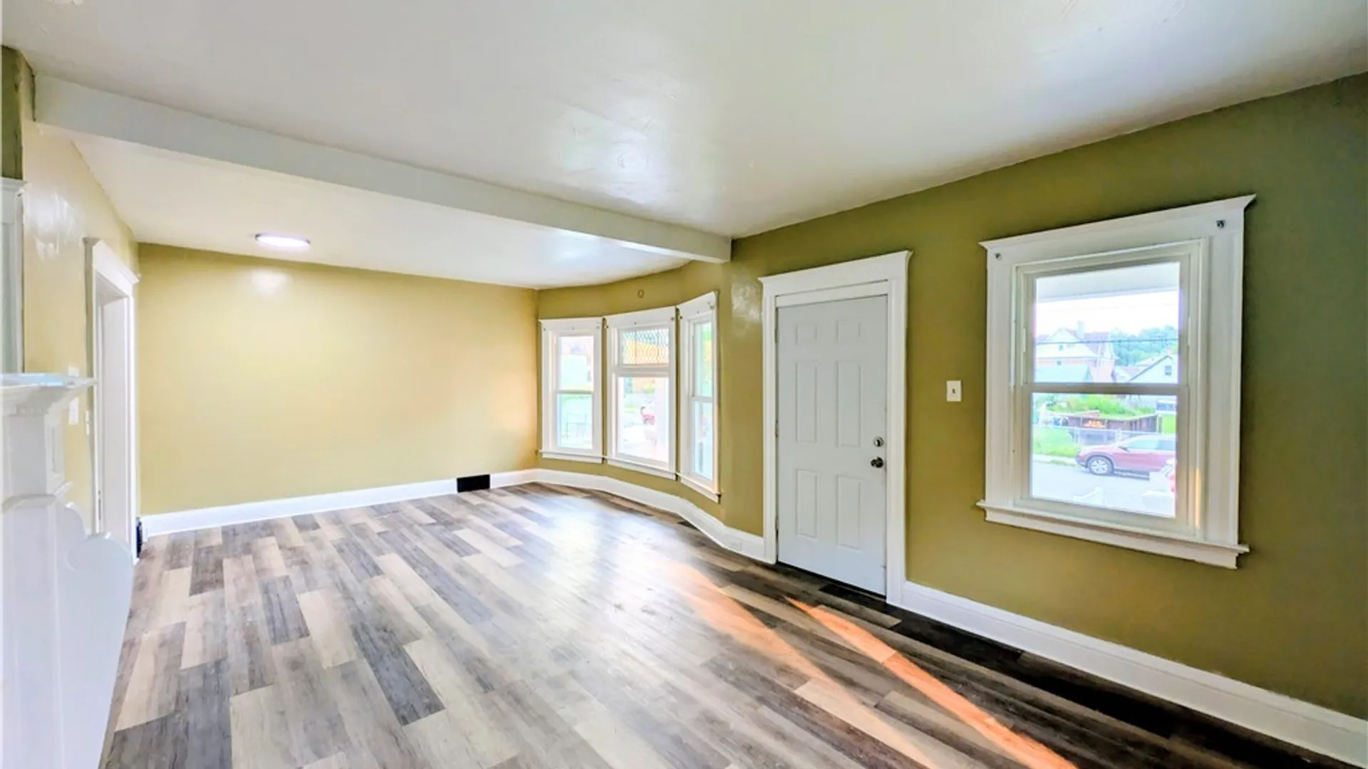 Property at 1807 Niagara Avenue, Niagara Falls, NY 14305 6