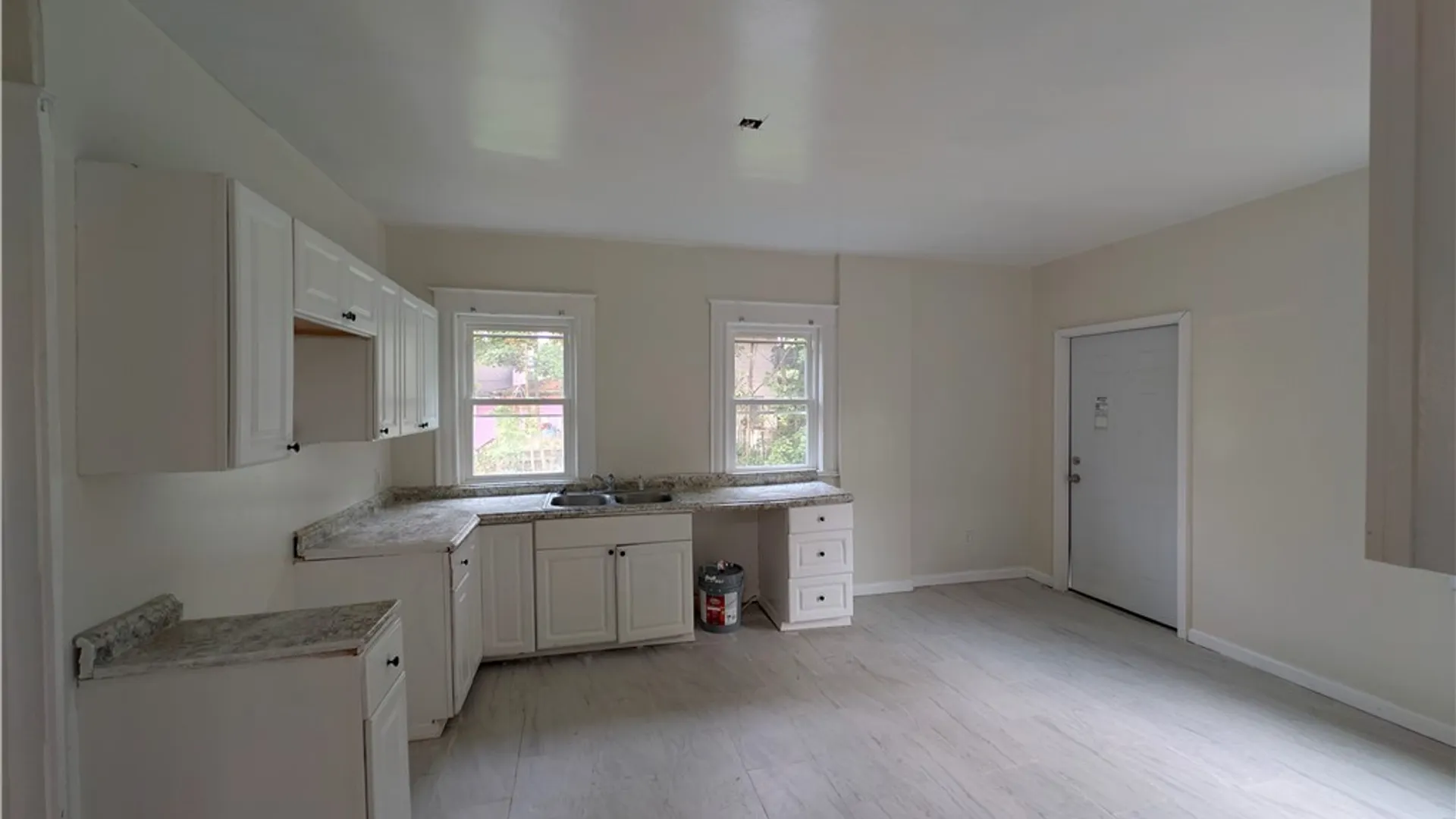 Property at 1807 Niagara Avenue, Niagara Falls, NY 14305 12