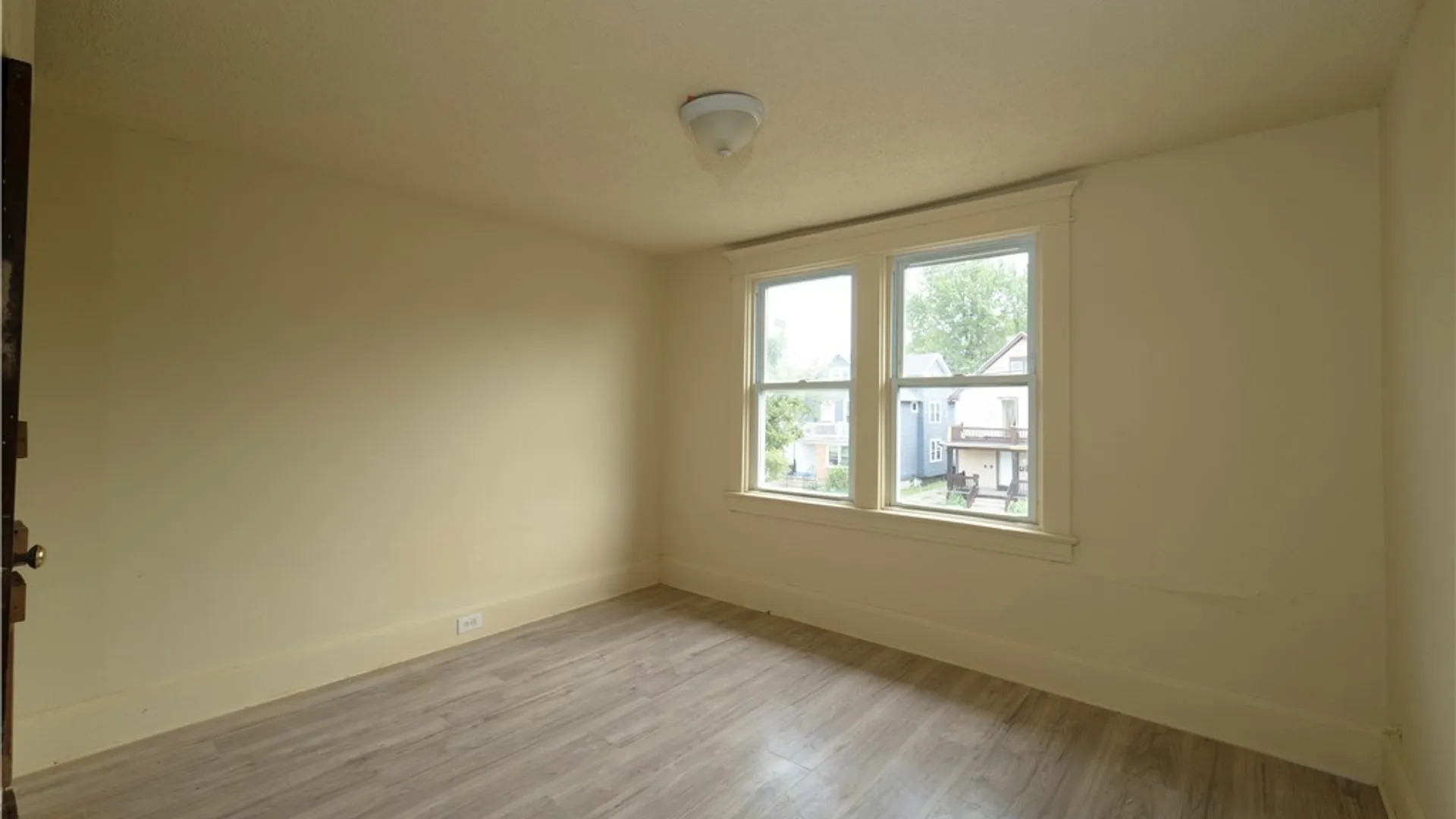 Property at 496 E Amherst Street, Buffalo, NY 14215 11