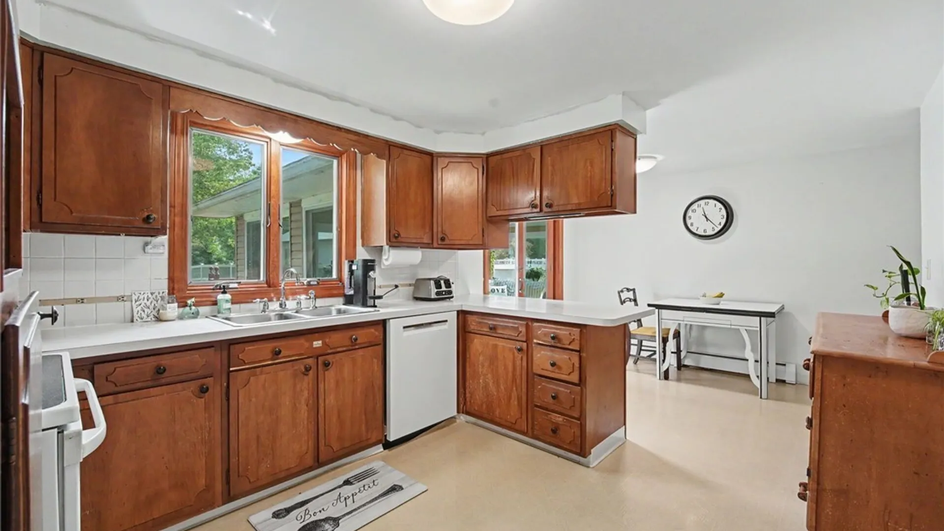 Property at 79 E Jerge Drive, Elma, NY 14059 9