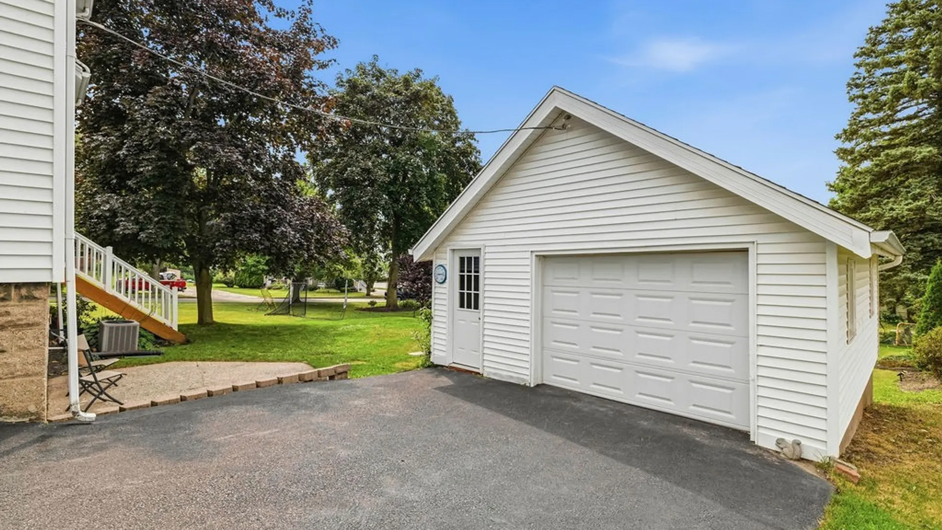 Property at 60 Bloomingdale Ave, Newstead, NY 14001 31