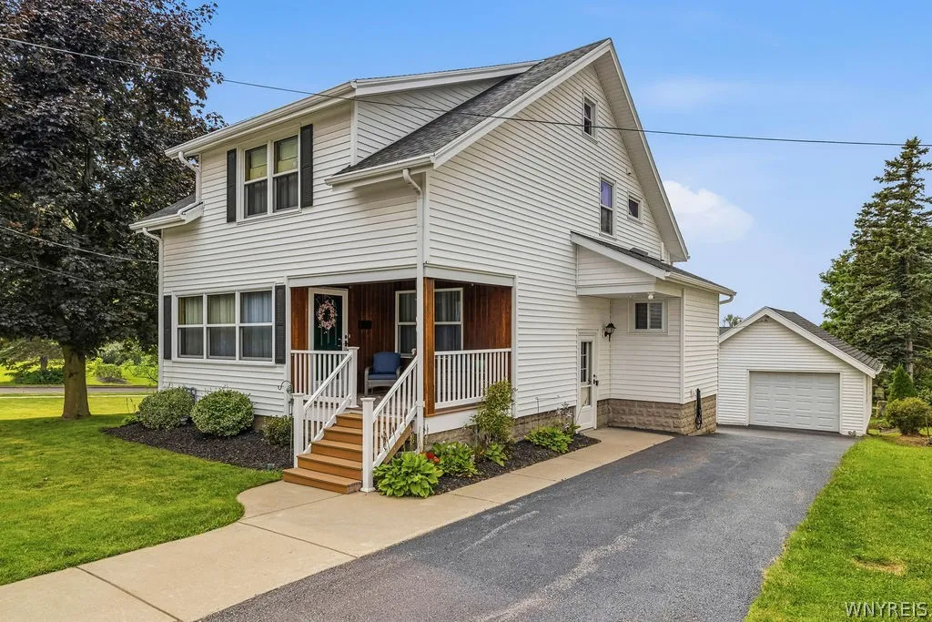 Property at 60 Bloomingdale Ave, Newstead, NY 14001