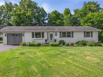 Property at 244 Farmview Drive, Walworth, NY 14502