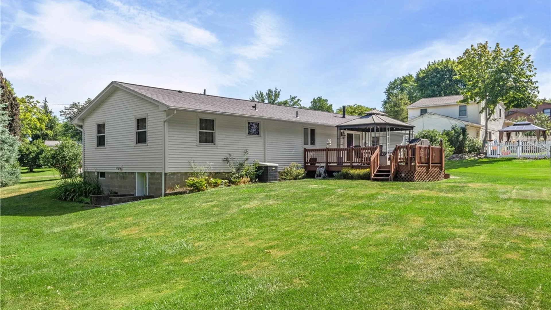 Property at 244 Farmview Drive, Walworth, NY 14502 33