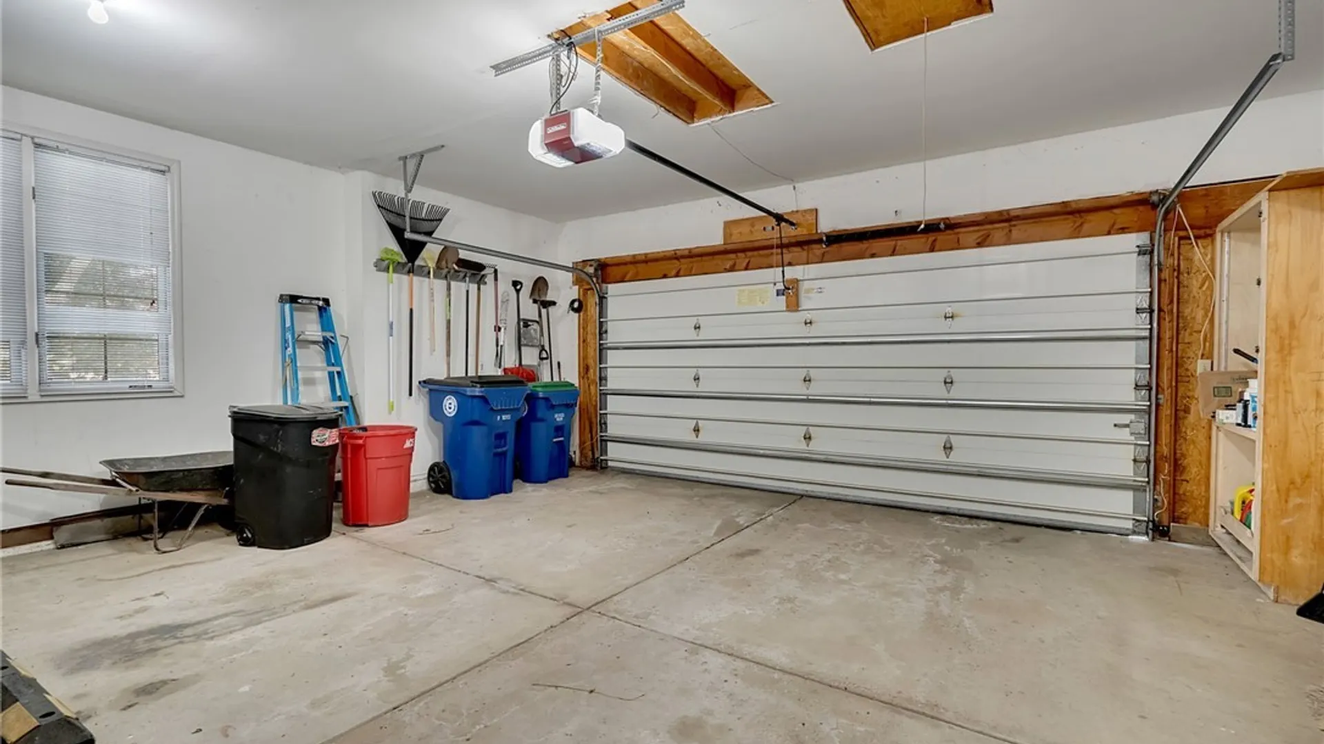 Property at 3 Silver Maple Court, Amherst, NY 14068 48