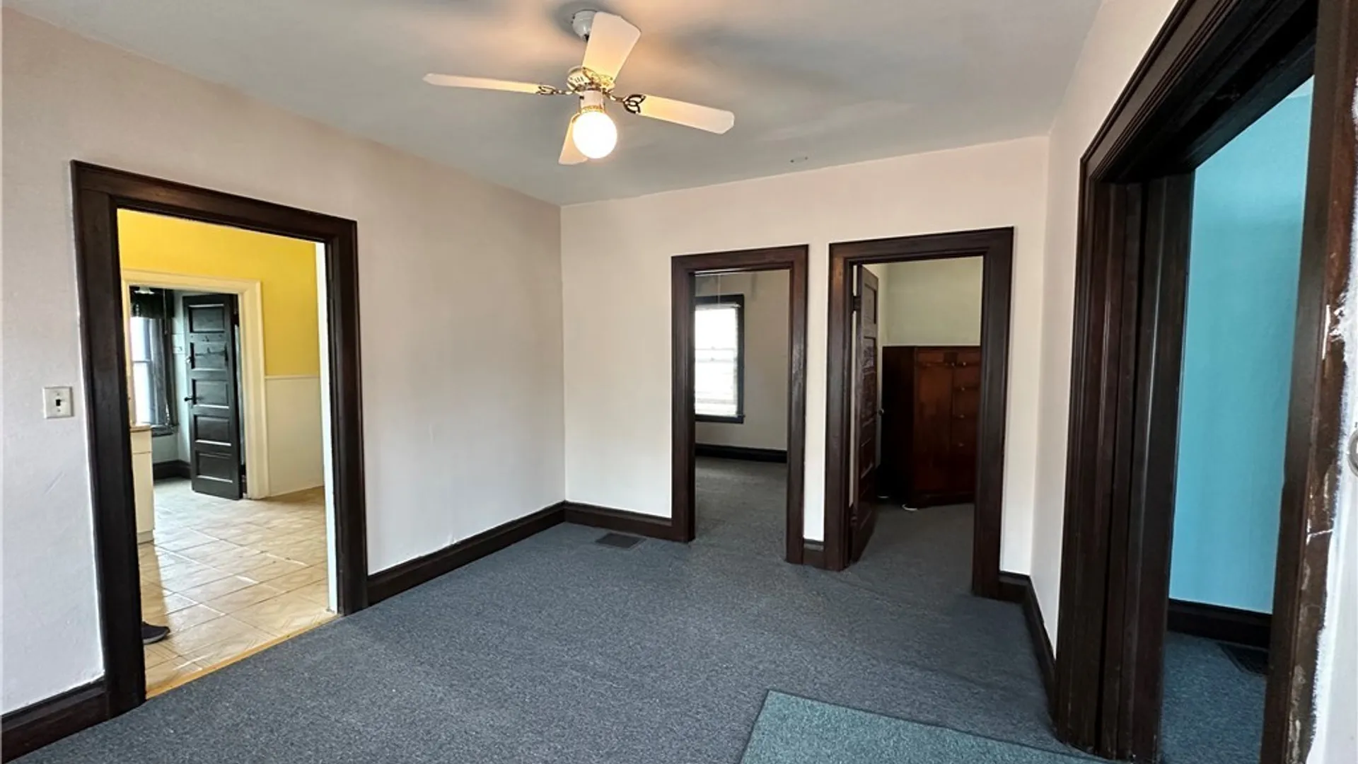 Property at 35 Columbus Avenue, Buffalo, NY 14220 9