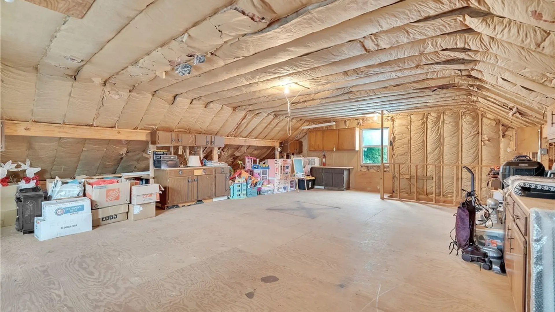 Property at 79 Pleasant Avenue, Lancaster, NY 14086 43