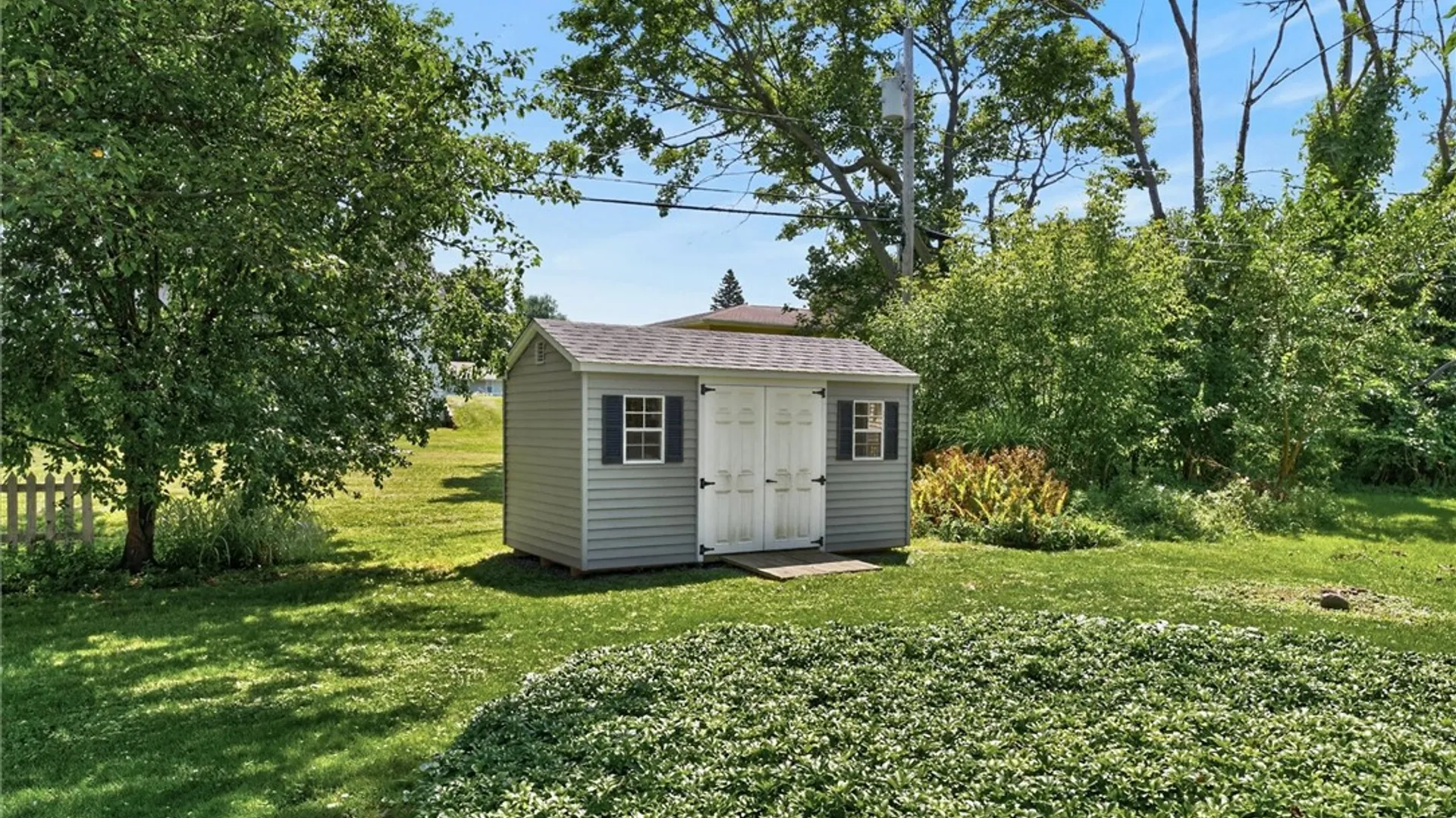 Property at 76 Amsden Drive, Henrietta, NY 14623 8