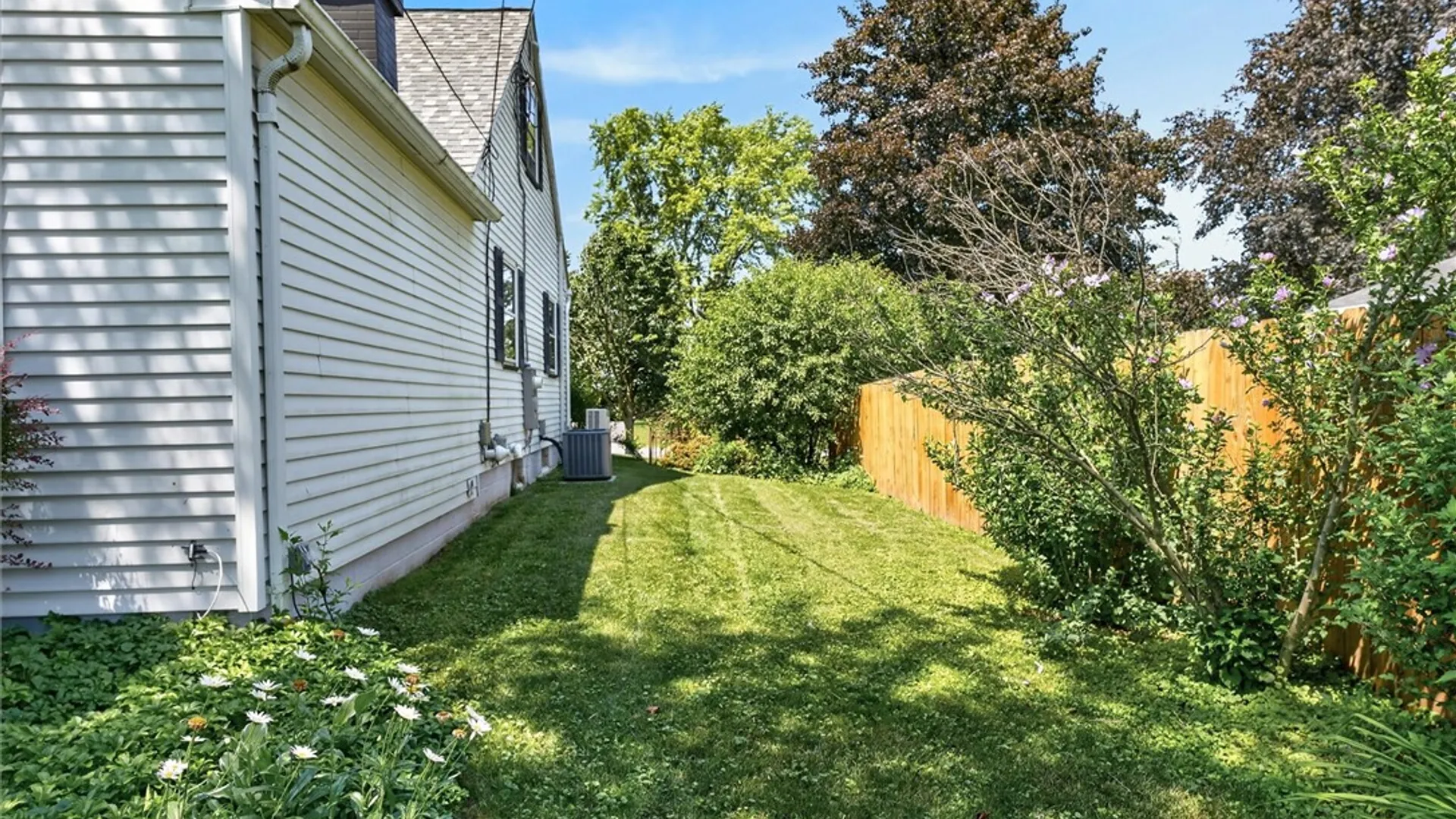 Property at 76 Amsden Drive, Henrietta, NY 14623 12