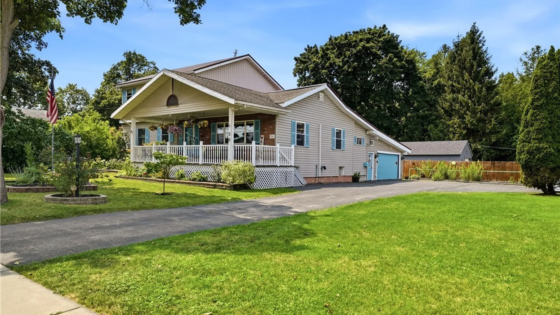 Property at 36 Cedar Street, Batavia City, NY 14020 41