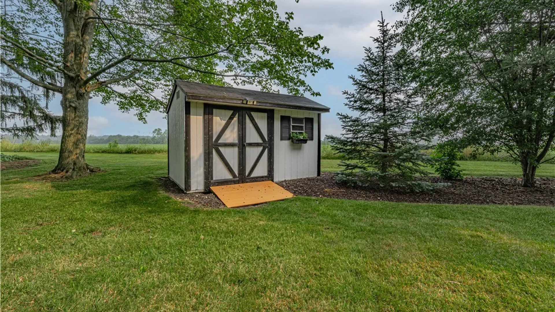 Property at 5500 Keck Road, Lockport Town, NY 14094 7