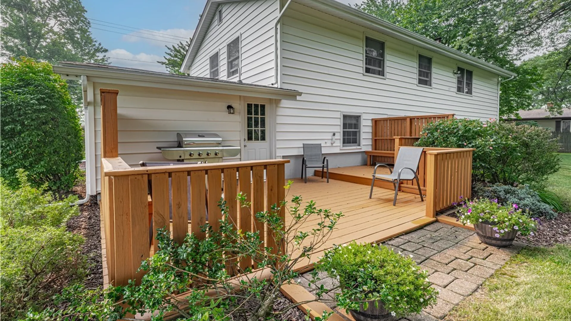 Property at 5500 Keck Road, Lockport Town, NY 14094 9